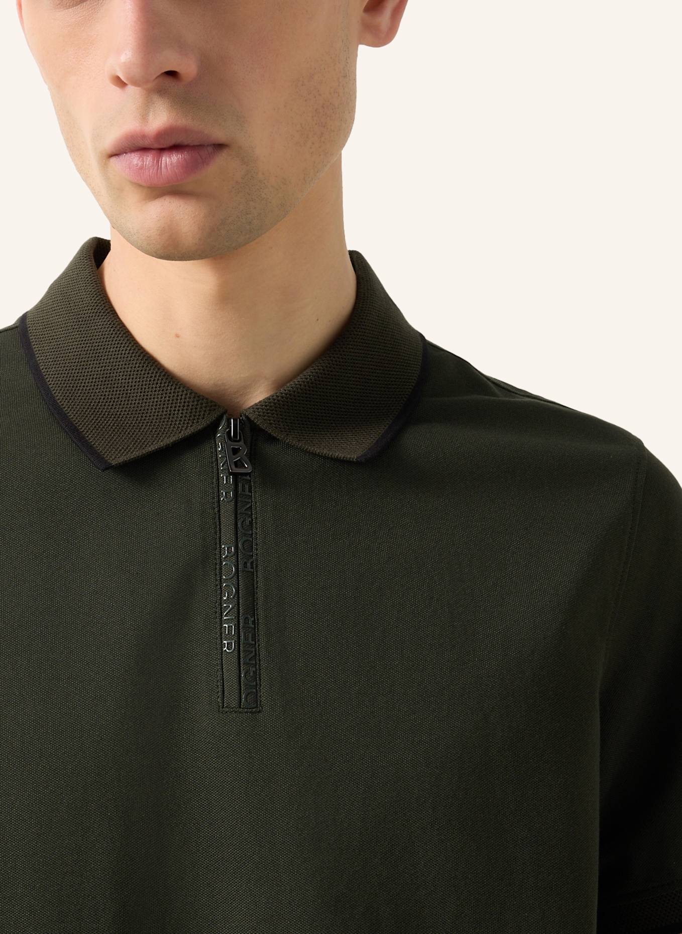 BOGNER Piqué-Poloshirt TIMO Regular Fit: OLIV
