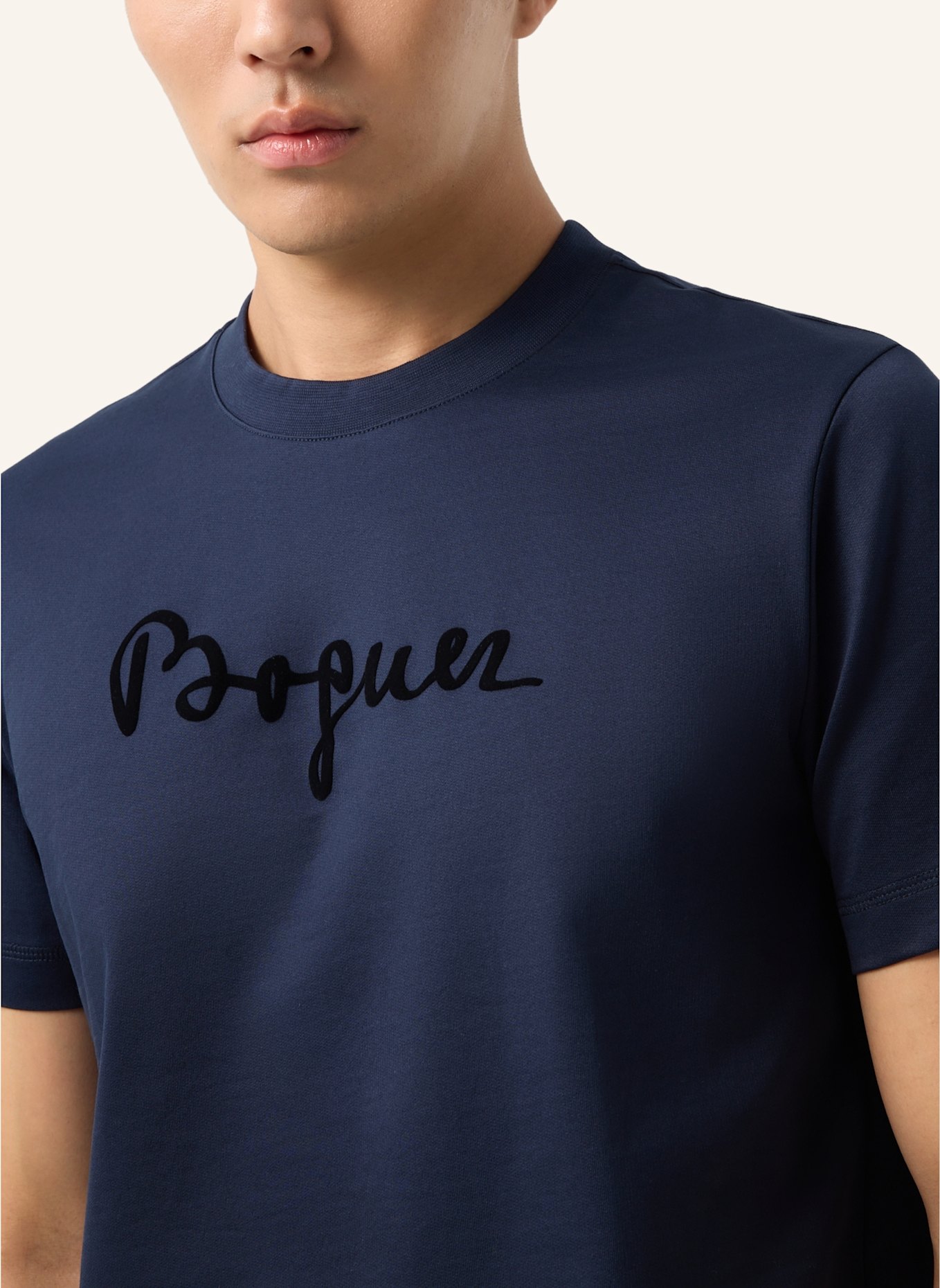BOGNER T-Shirt: DUNKELBLAU