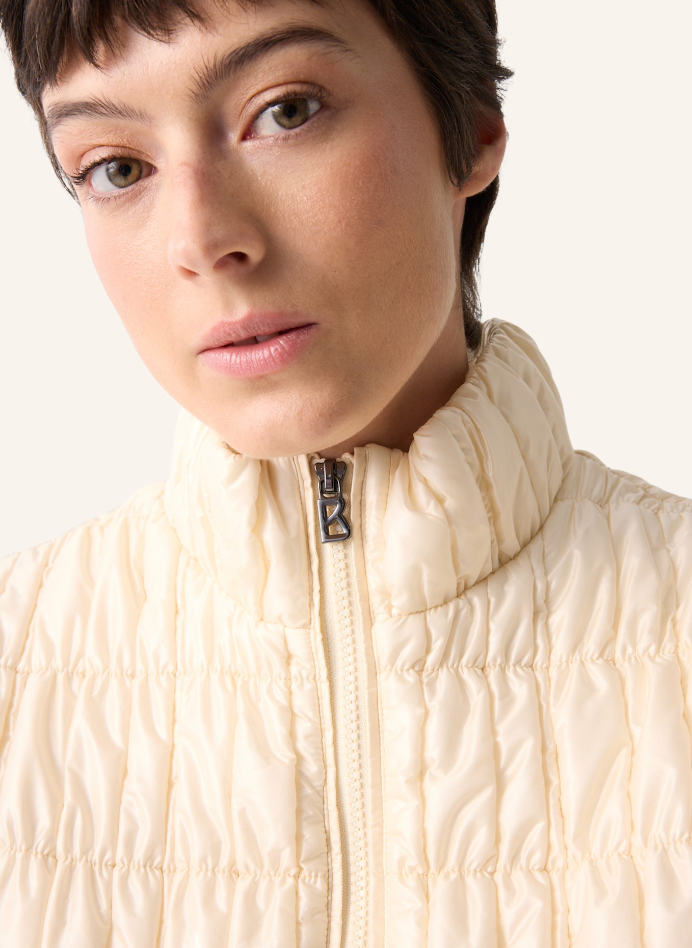BOGNER Steppweste: CREME