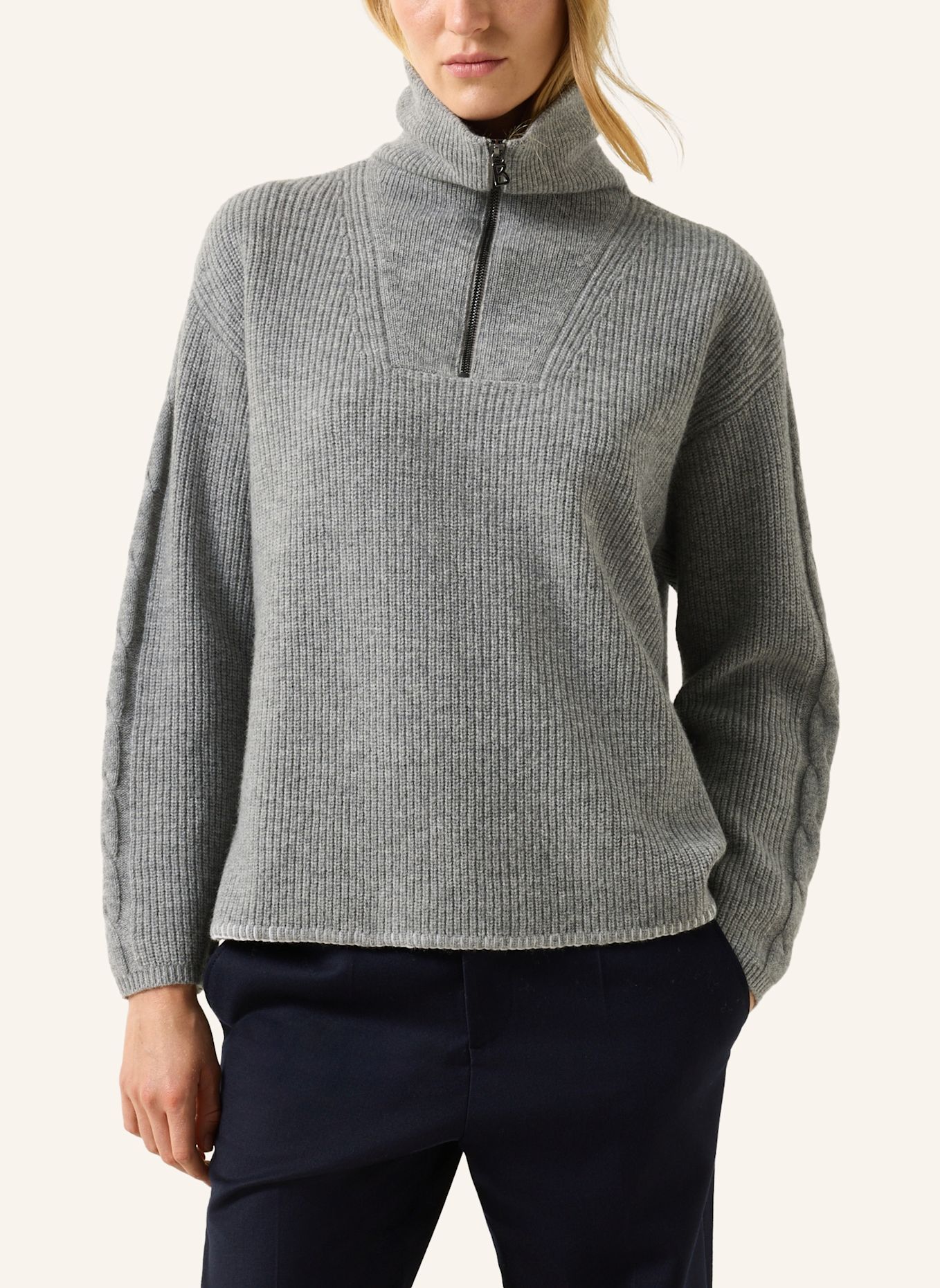BOGNER Schurwoll-Troyer Larissa: GRAU