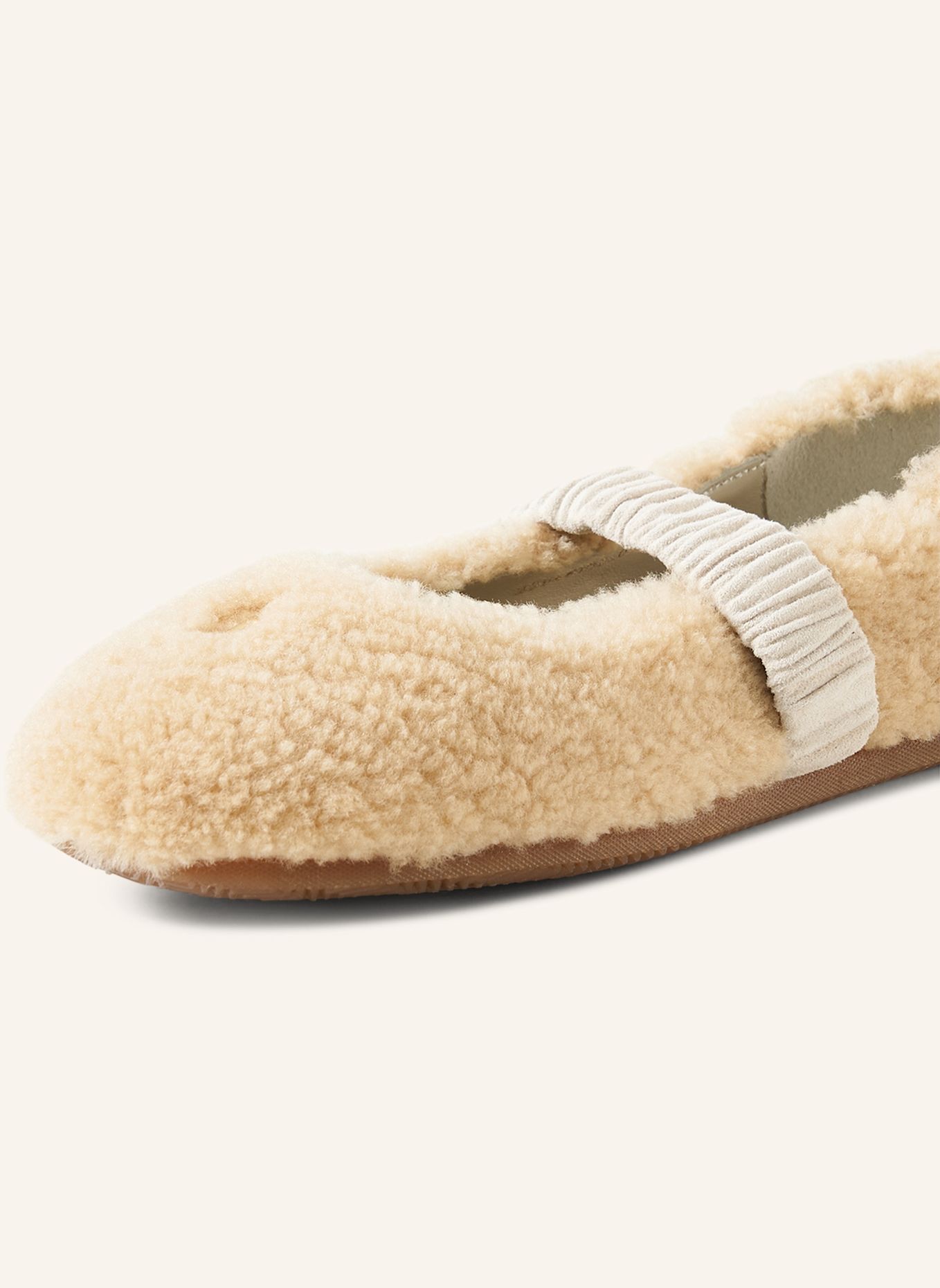 BOGNER Ballerina's van lamswol: BEIGE