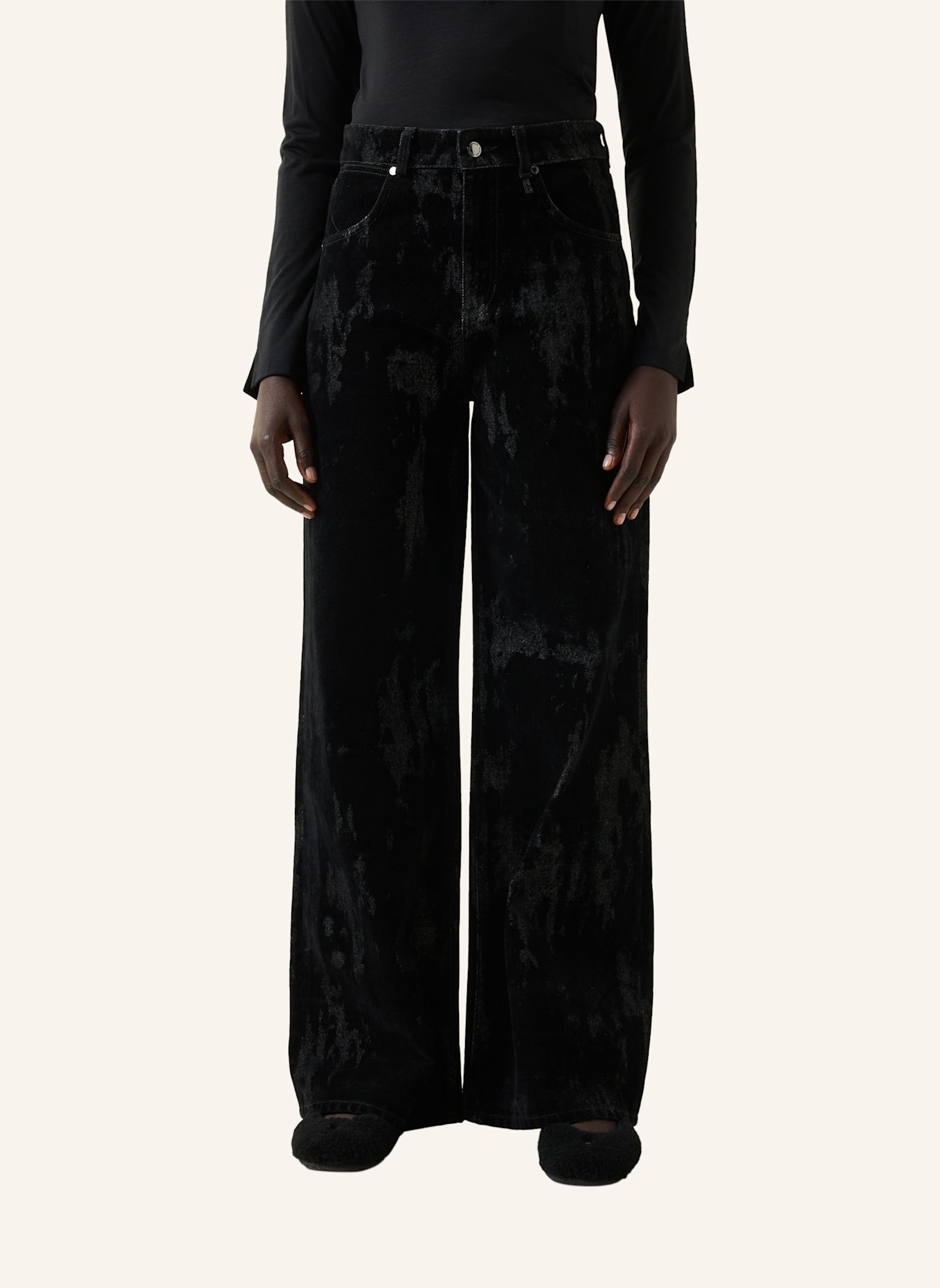 BOGNER Wide Fit-Jeans Lizzy: ZWART