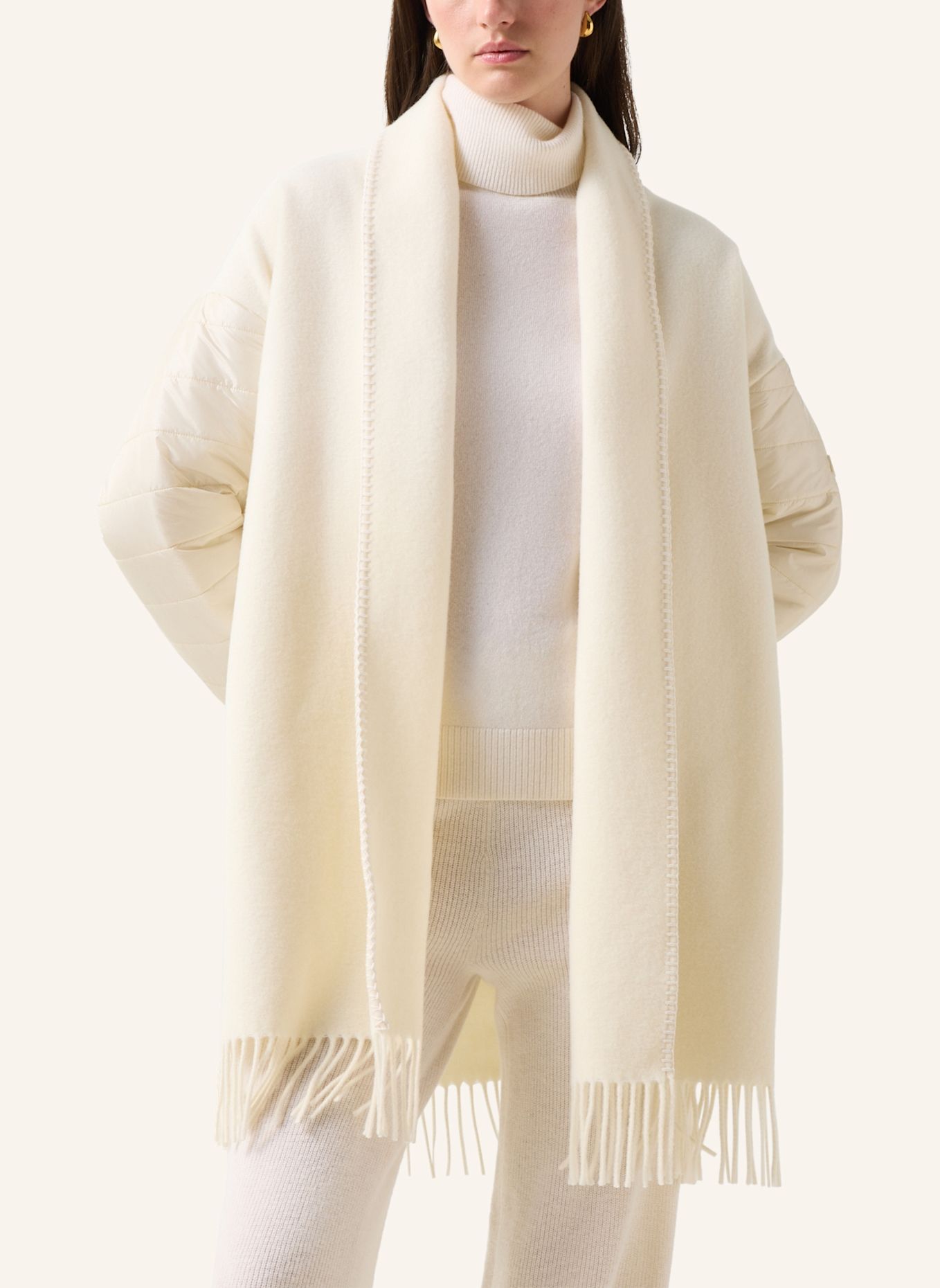 BOGNER Poncho van wolmix North: WIT