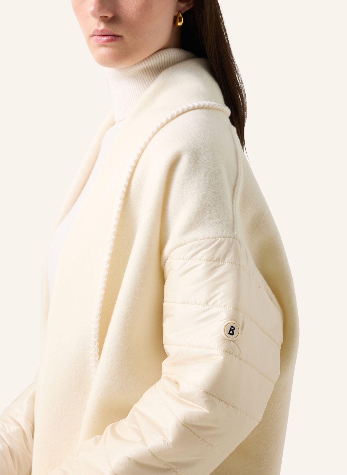 BOGNER Poncho van wolmix North: WIT