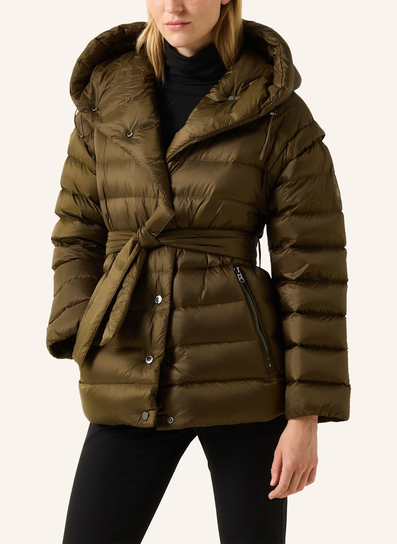 BOGNER Daunenjacke Minnie: OLIV