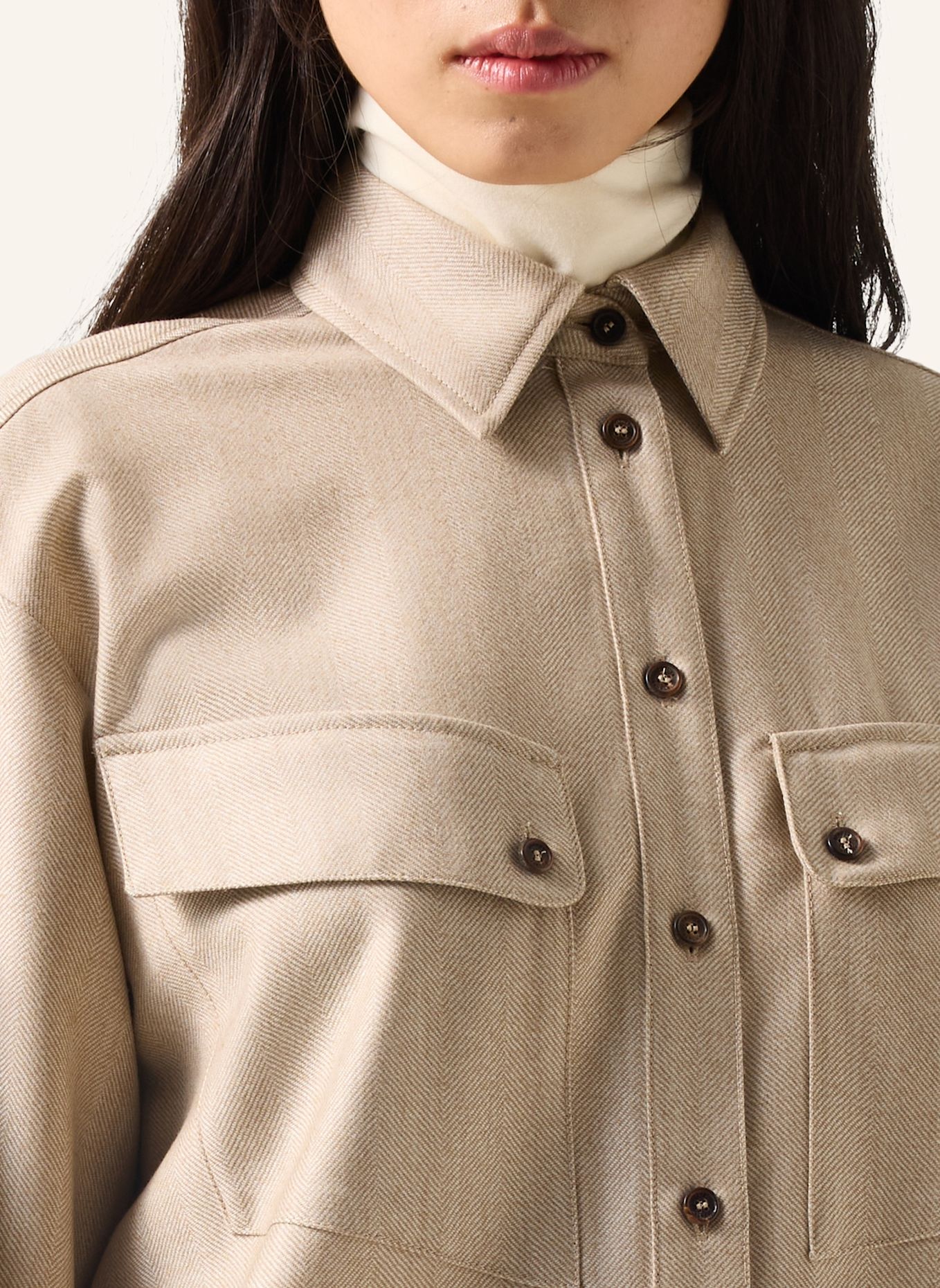 BOGNER Overhemdblouse van scheerwol Robyn: CAMEL
