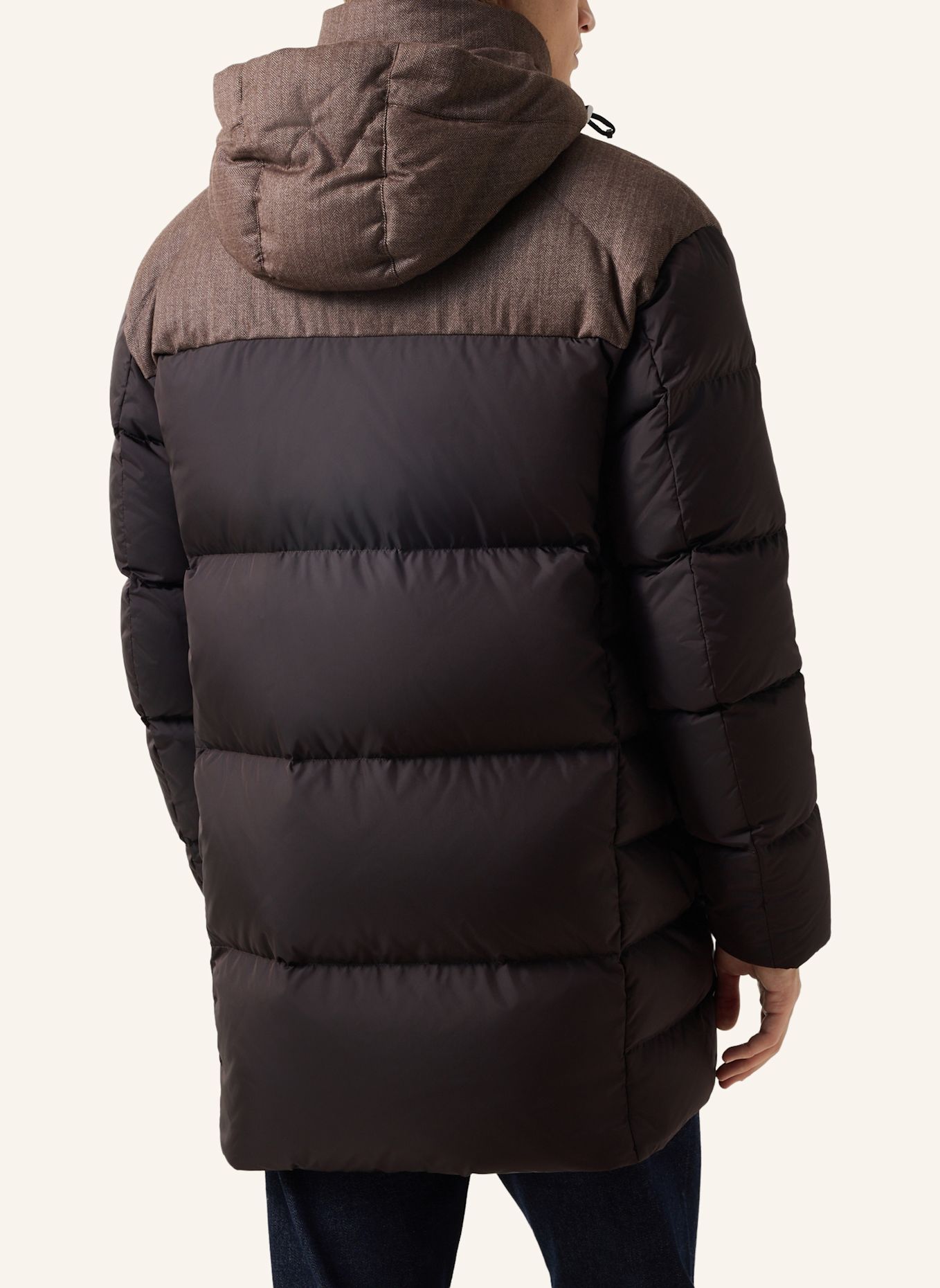 BOGNER Korte donsjas Jones: BRUIN