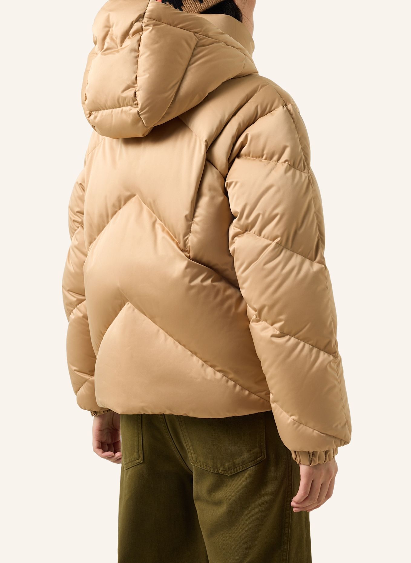 BOGNER Donsjas: CAMEL