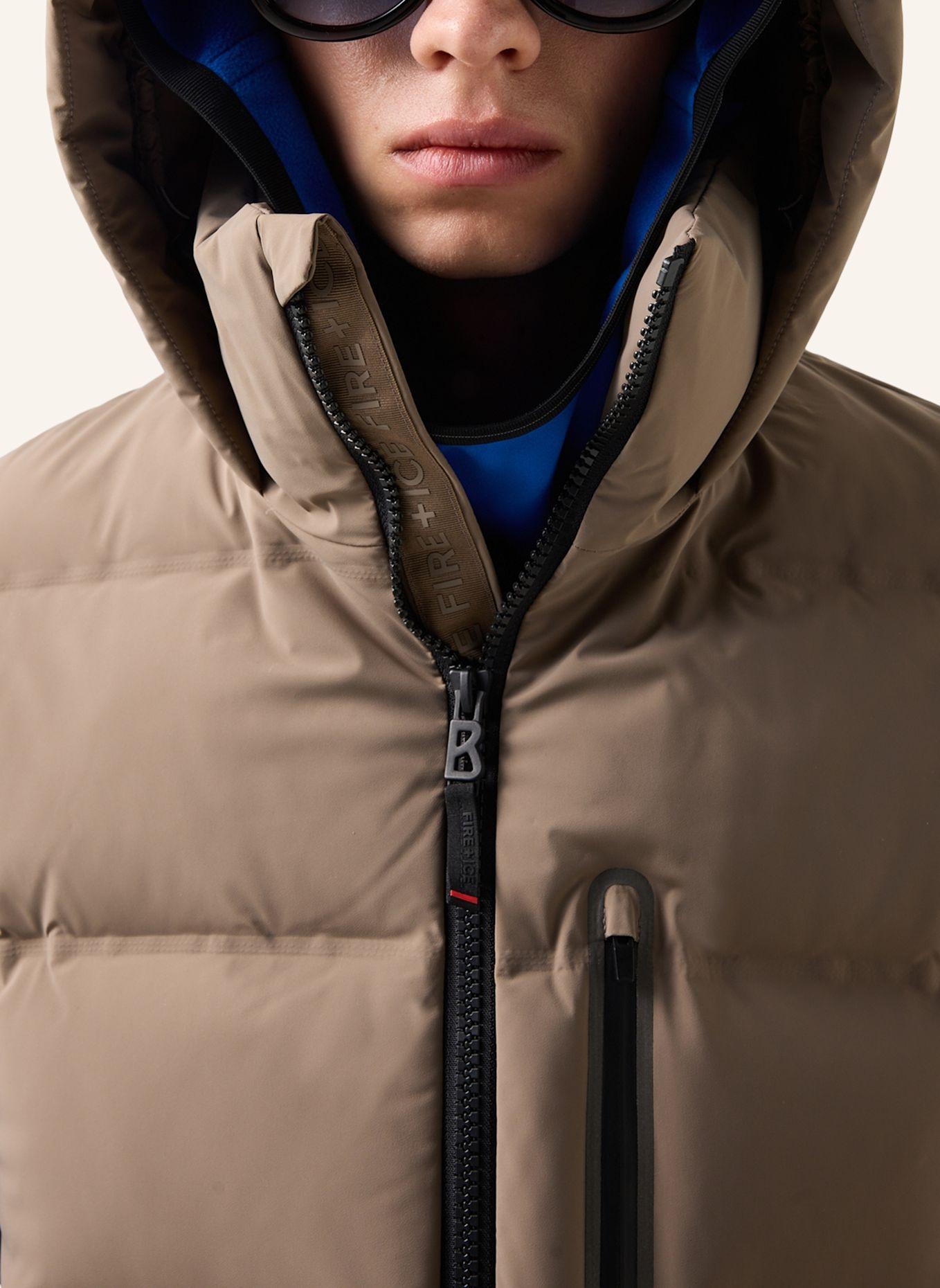 FIRE+ICE Daunen-Kurzmantel Ekin: TAUPE