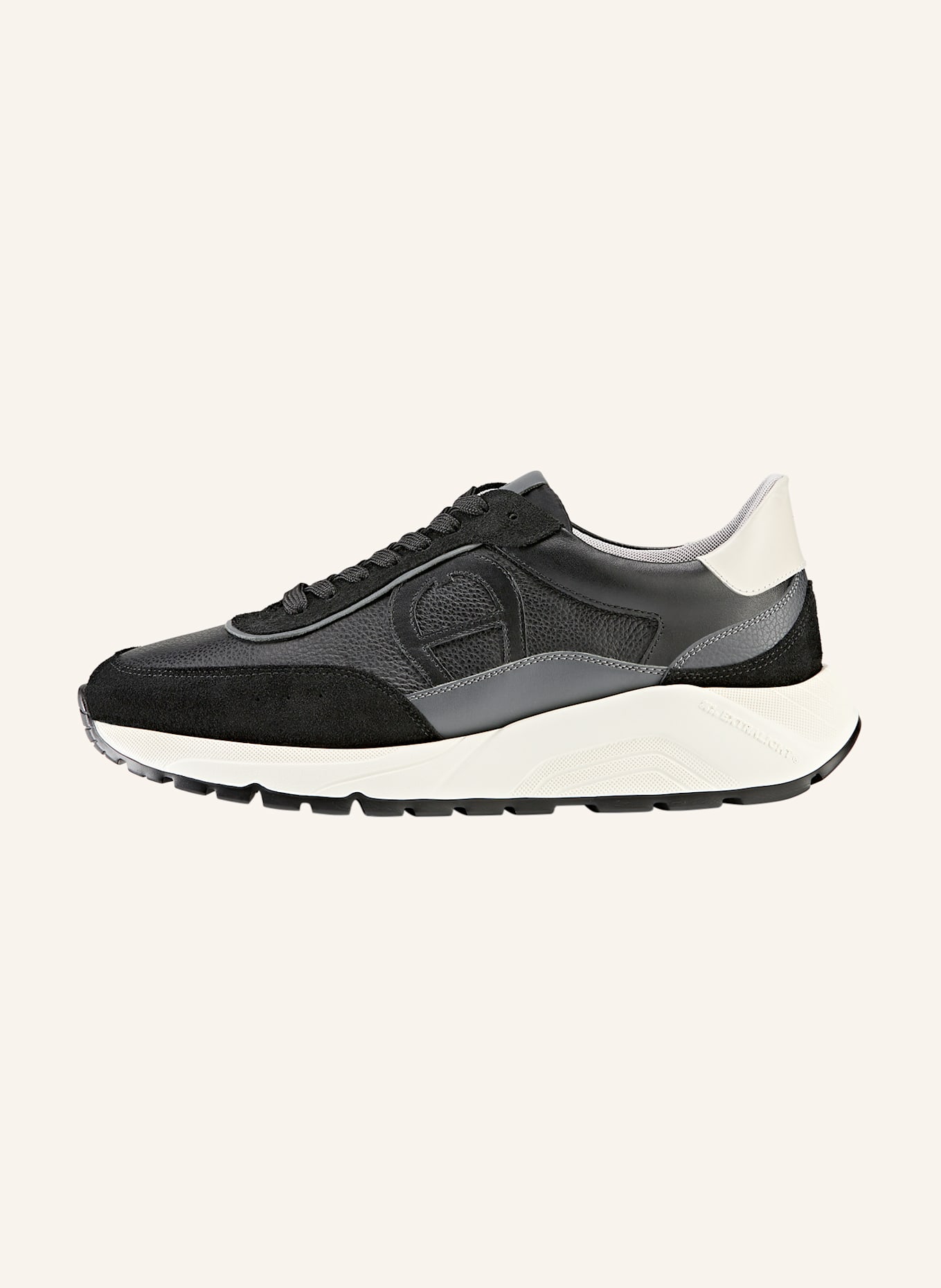 AIGNER runner sneaker JUSTIN 6A: SCHWARZ/ WEISS