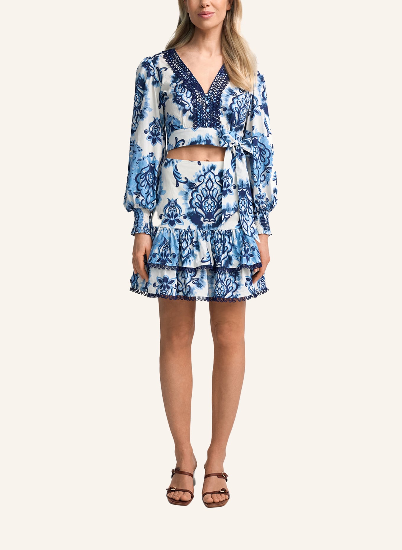 CLAIRE LUISE Bluse mit Borte: BLAU