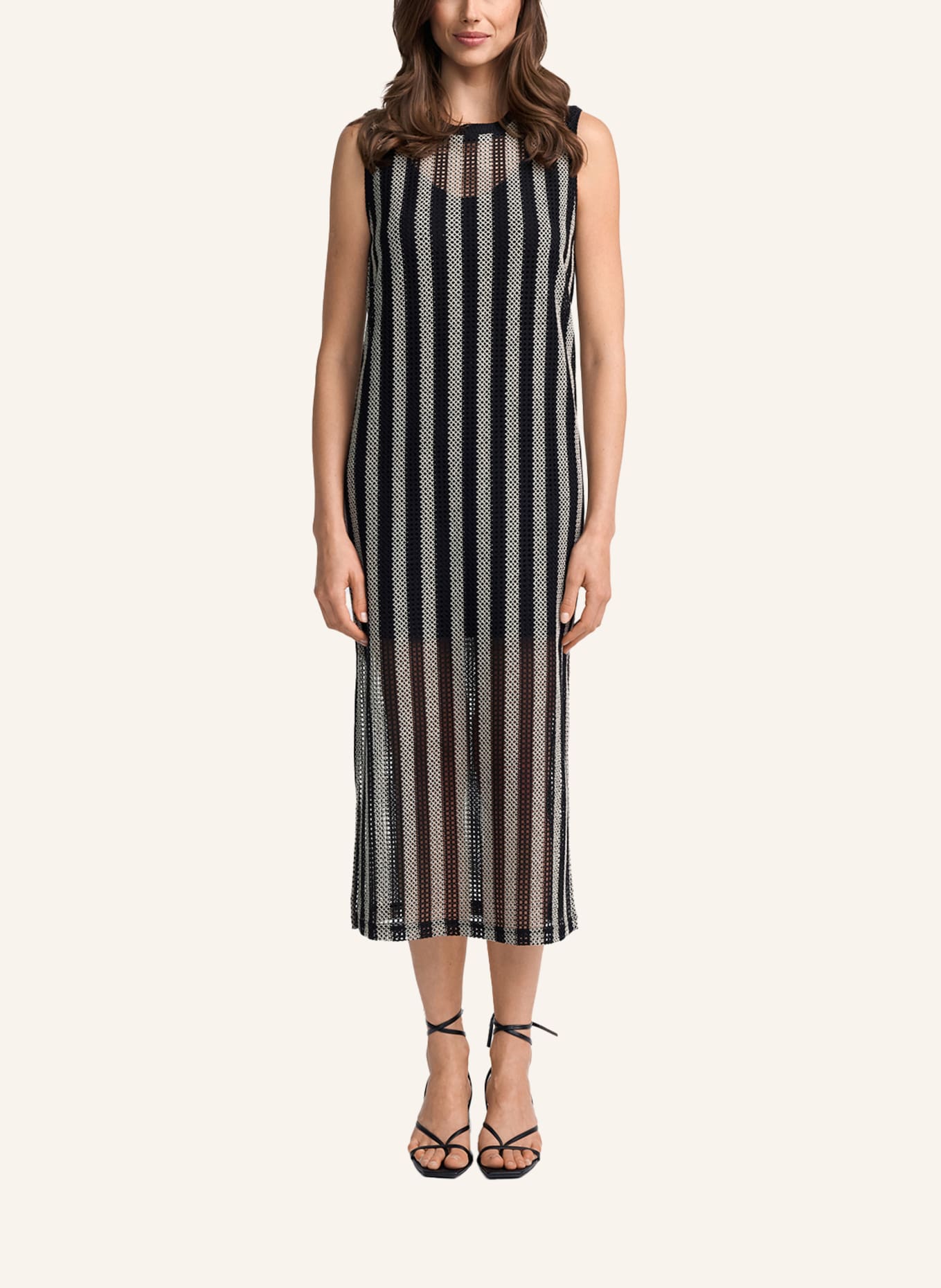 CLAIRE LUISE Abendkleid in Web-Optik: SCHWARZ