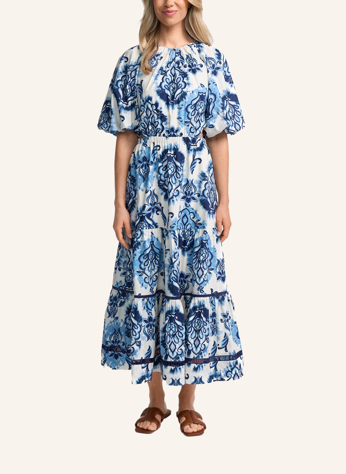 CLAIRE LUISE Cut-out Kleid Floral: BLAU