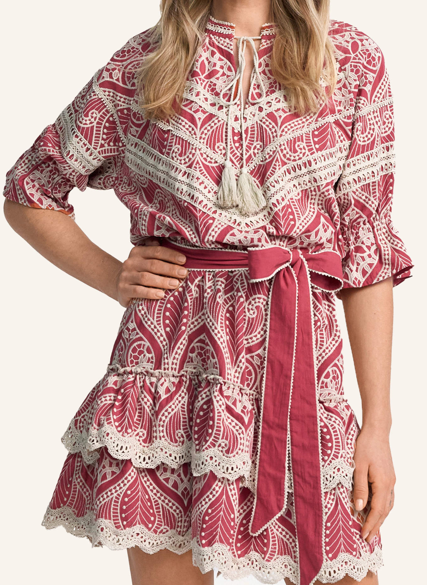 CLAIRE LUISE Minikleid mit Bindegürtel: ROT