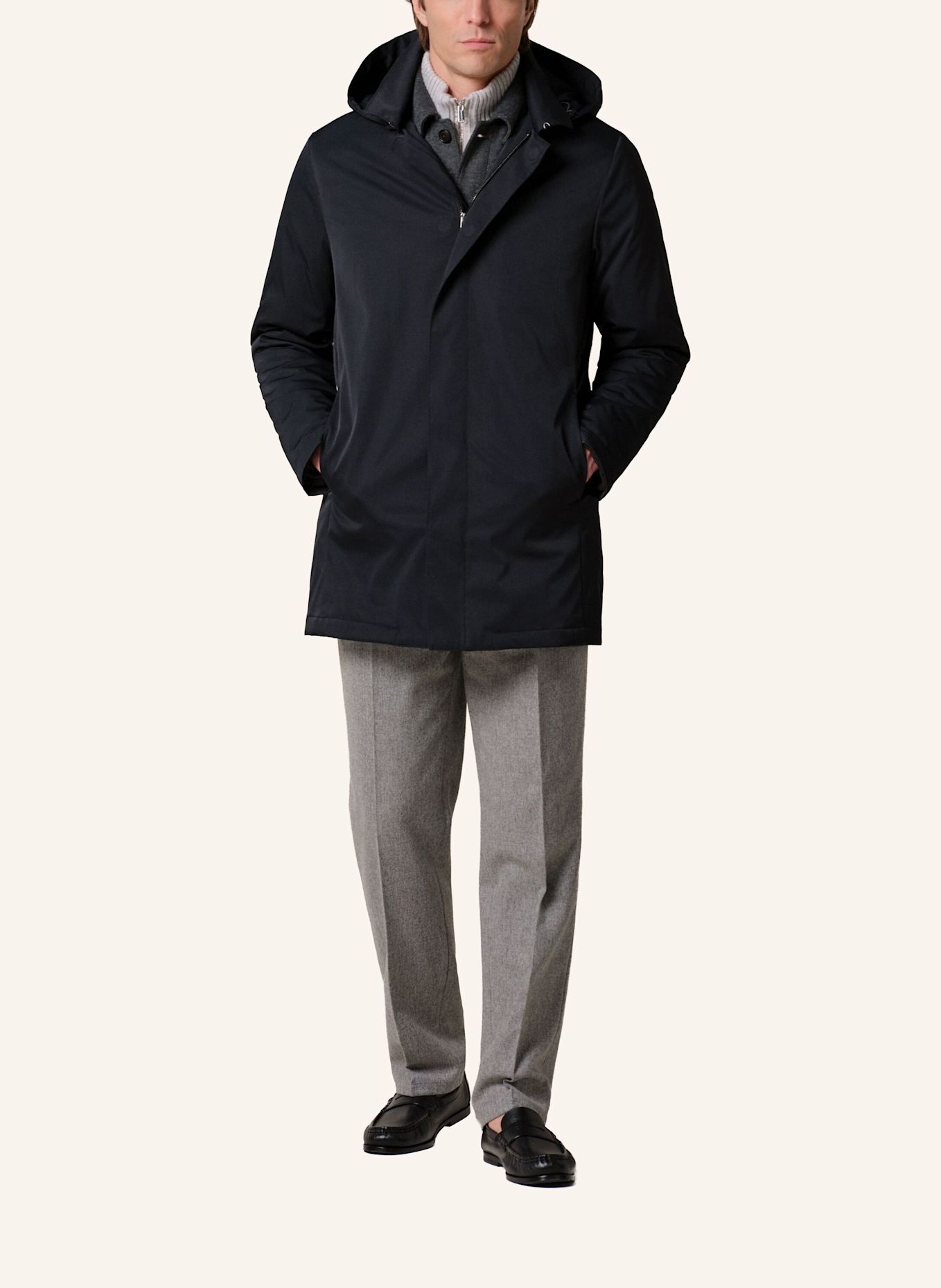 PROFUOMO Mäntel: SCHWARZ