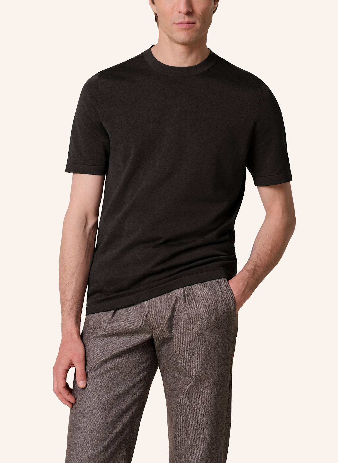 PROFUOMO T-Shirt: DUNKELBRAUN
