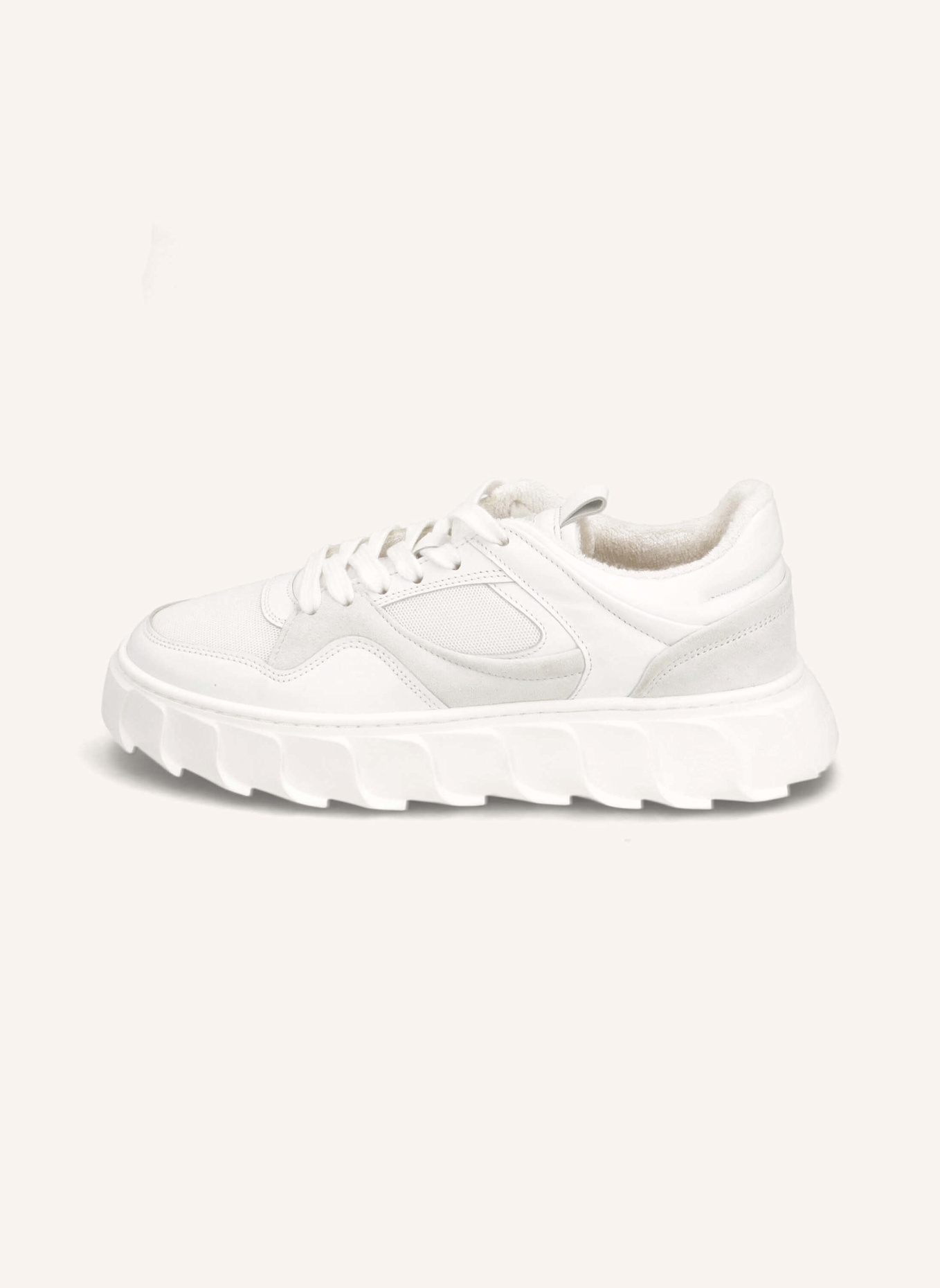 Apple of Eden Sneaker: WEISS