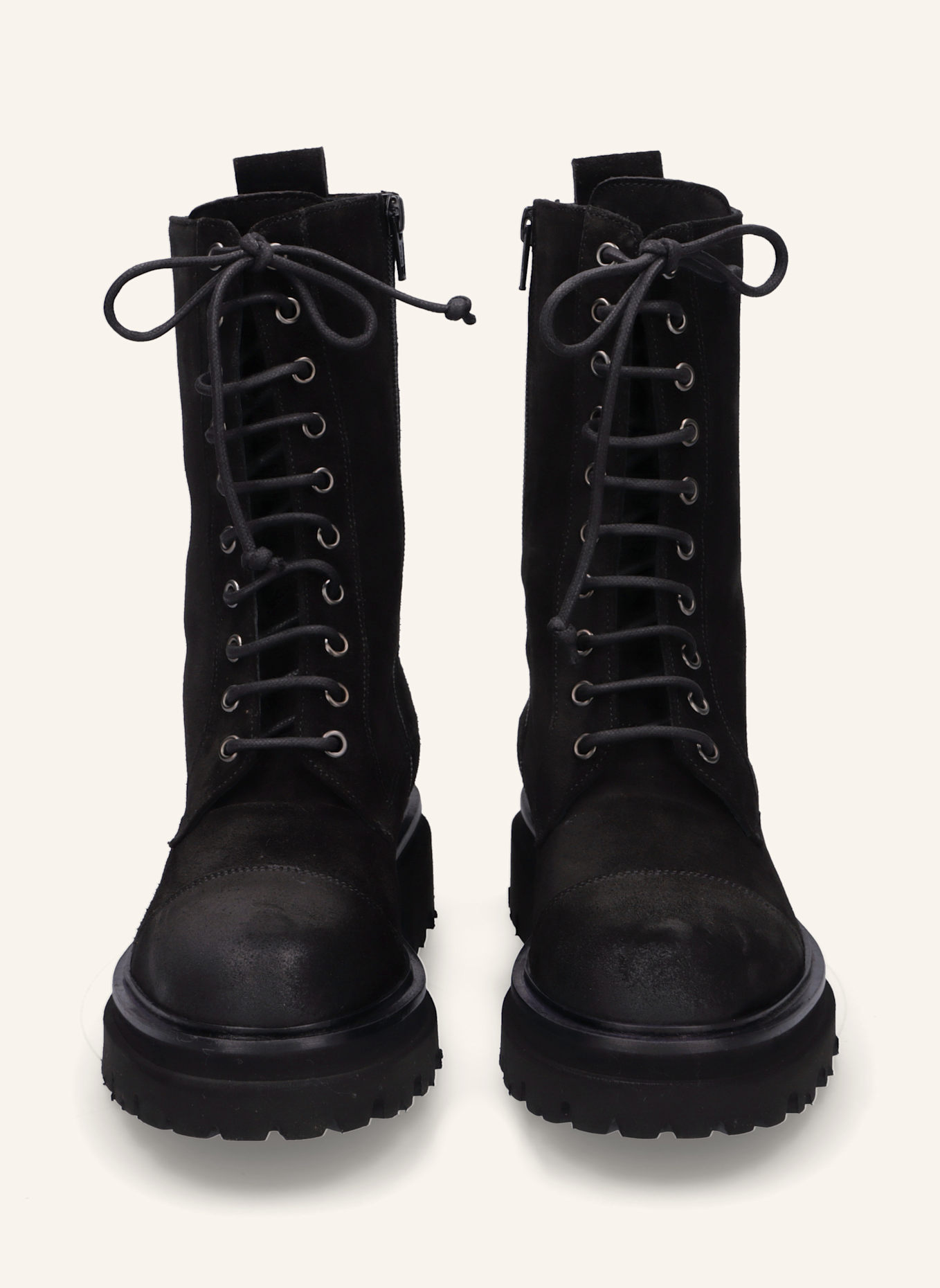 THEA MIKA Schnürstiefel: SCHWARZ