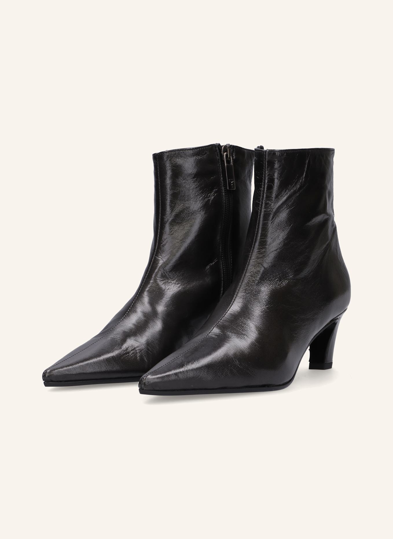 THEA MIKA Lackstiefeletten: TAUPE