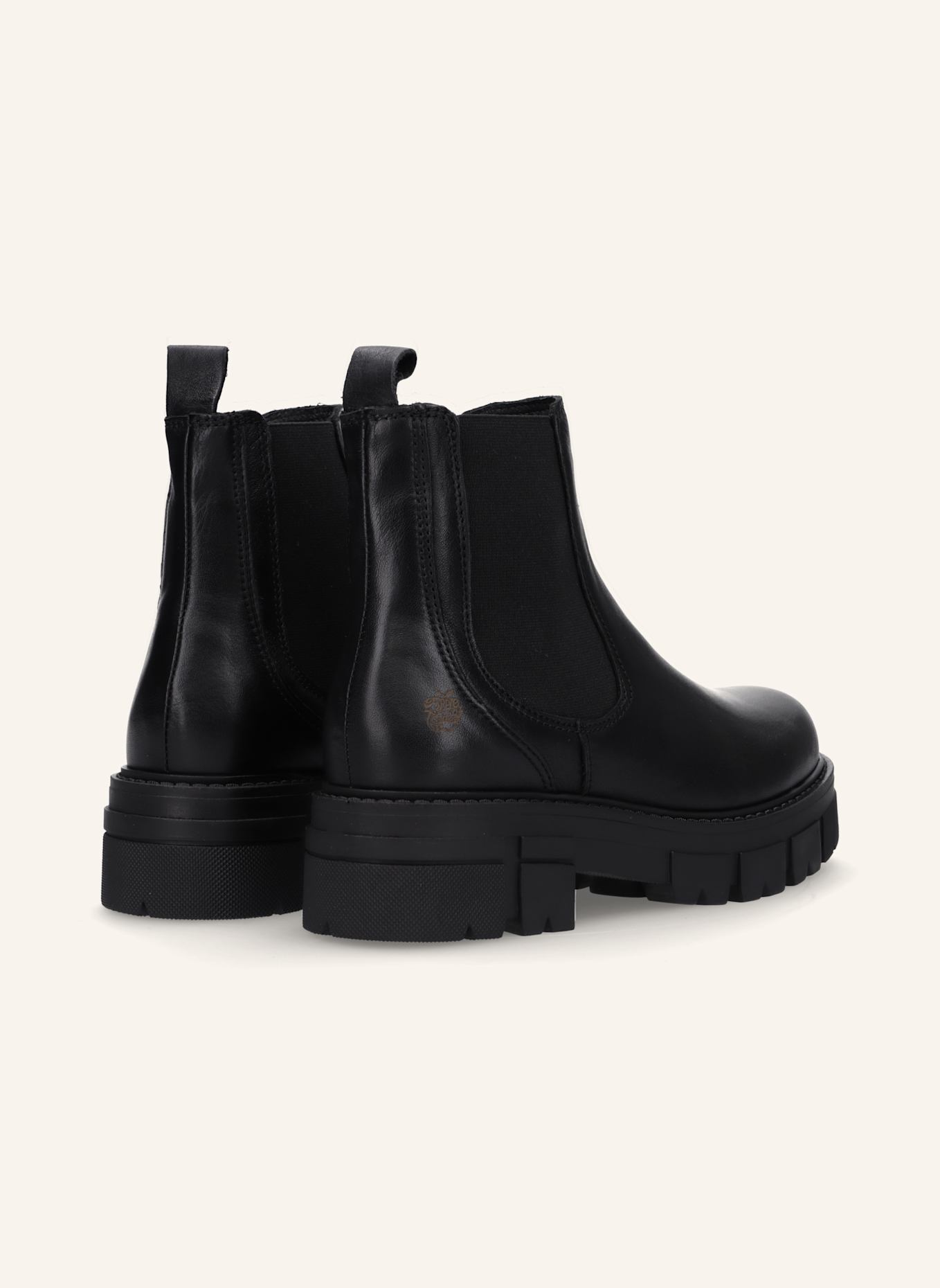 Apple of Eden Chelsea Boots: SCHWARZ