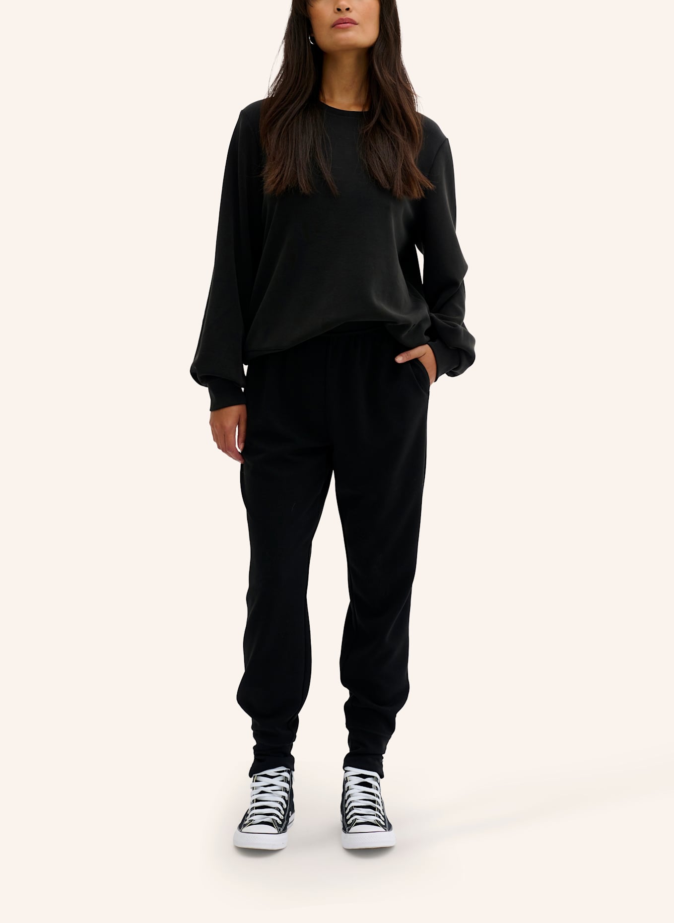 MY ESSENTIAL WARDROBE Sweatshirt: SCHWARZ