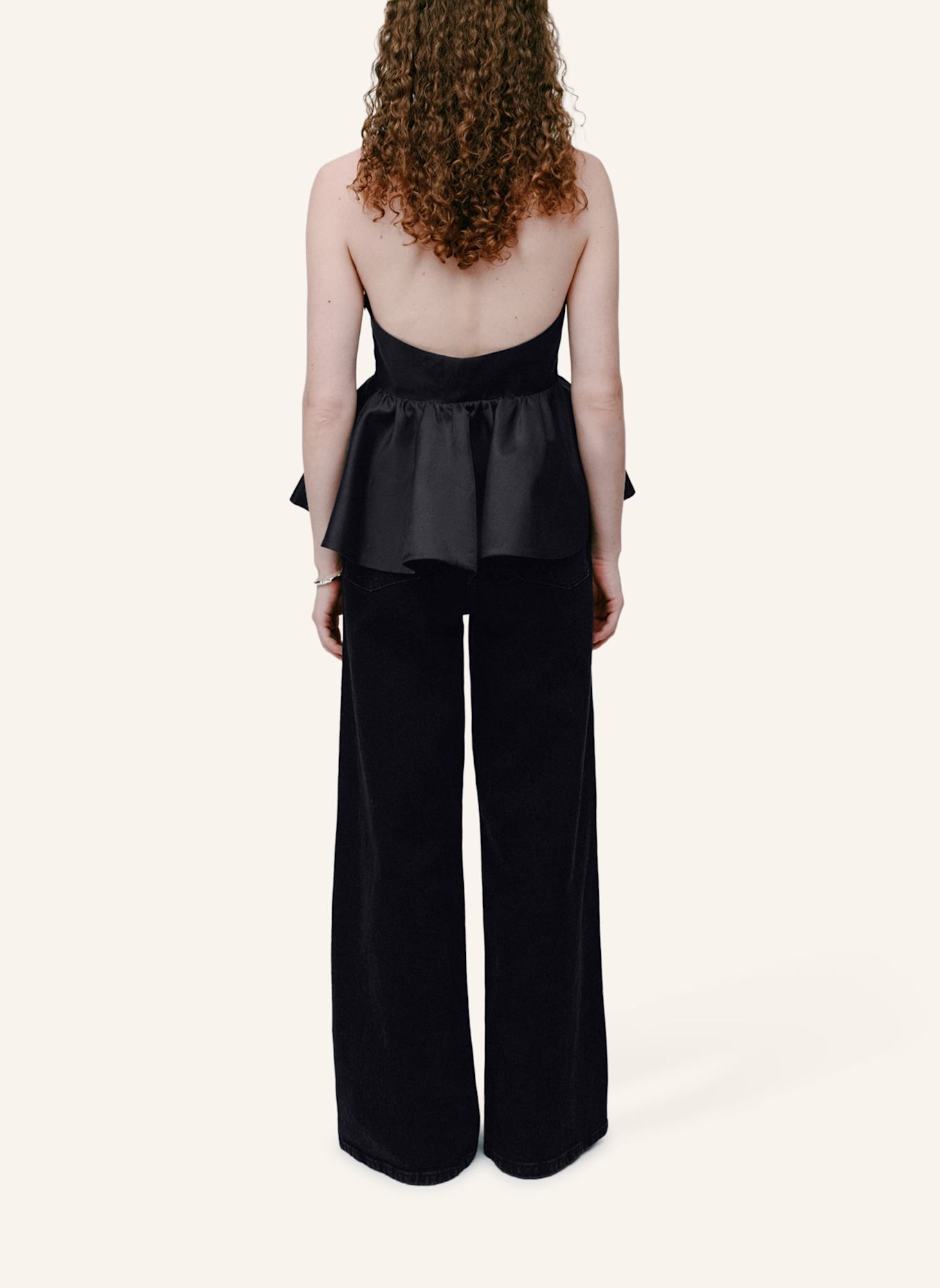 IVY OAK ÄRMELLOSE BLUSE IOTASMA: SCHWARZ