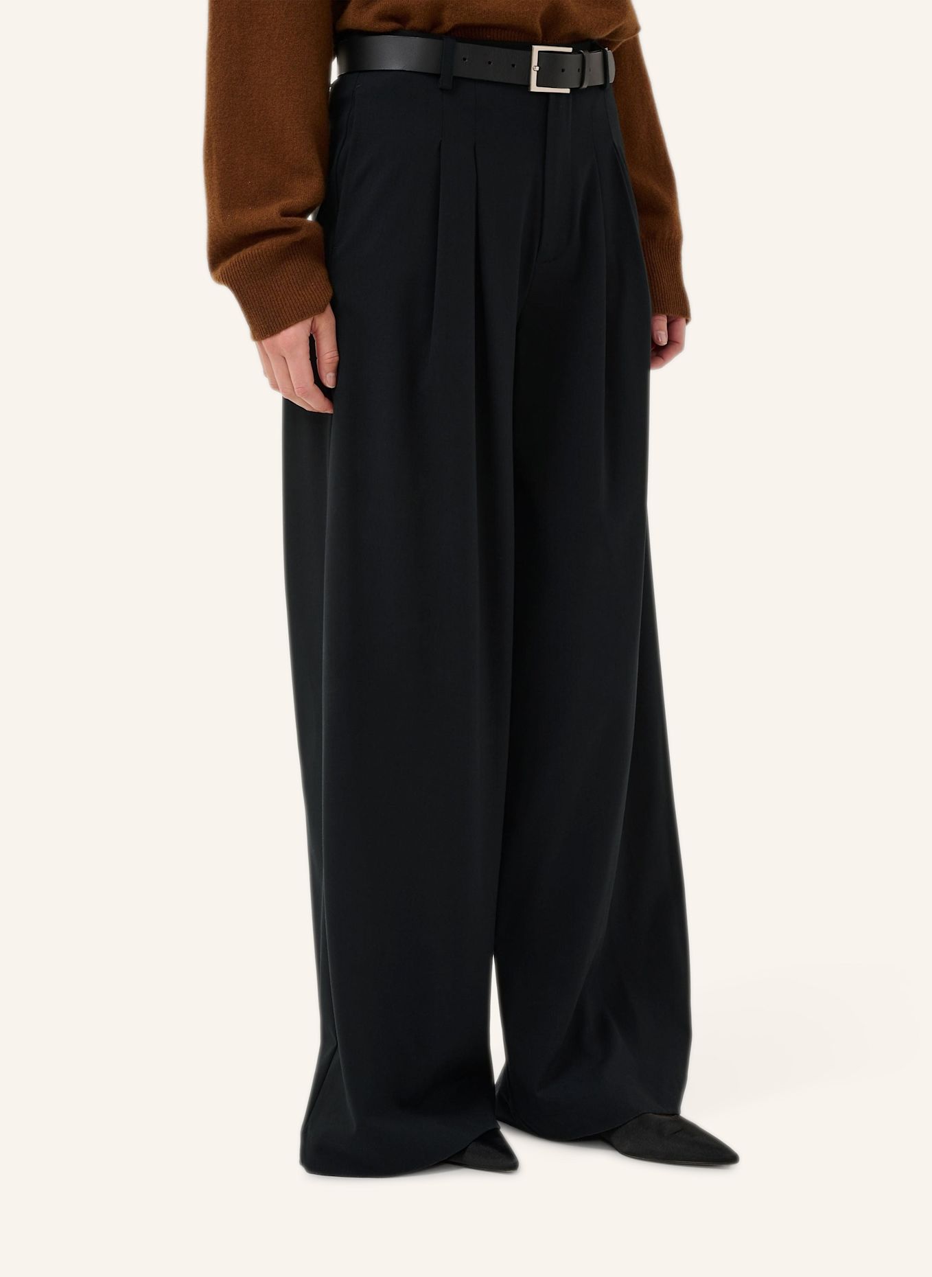MY ESSENTIAL WARDROBE Marlenehose MMWHACE: SCHWARZ