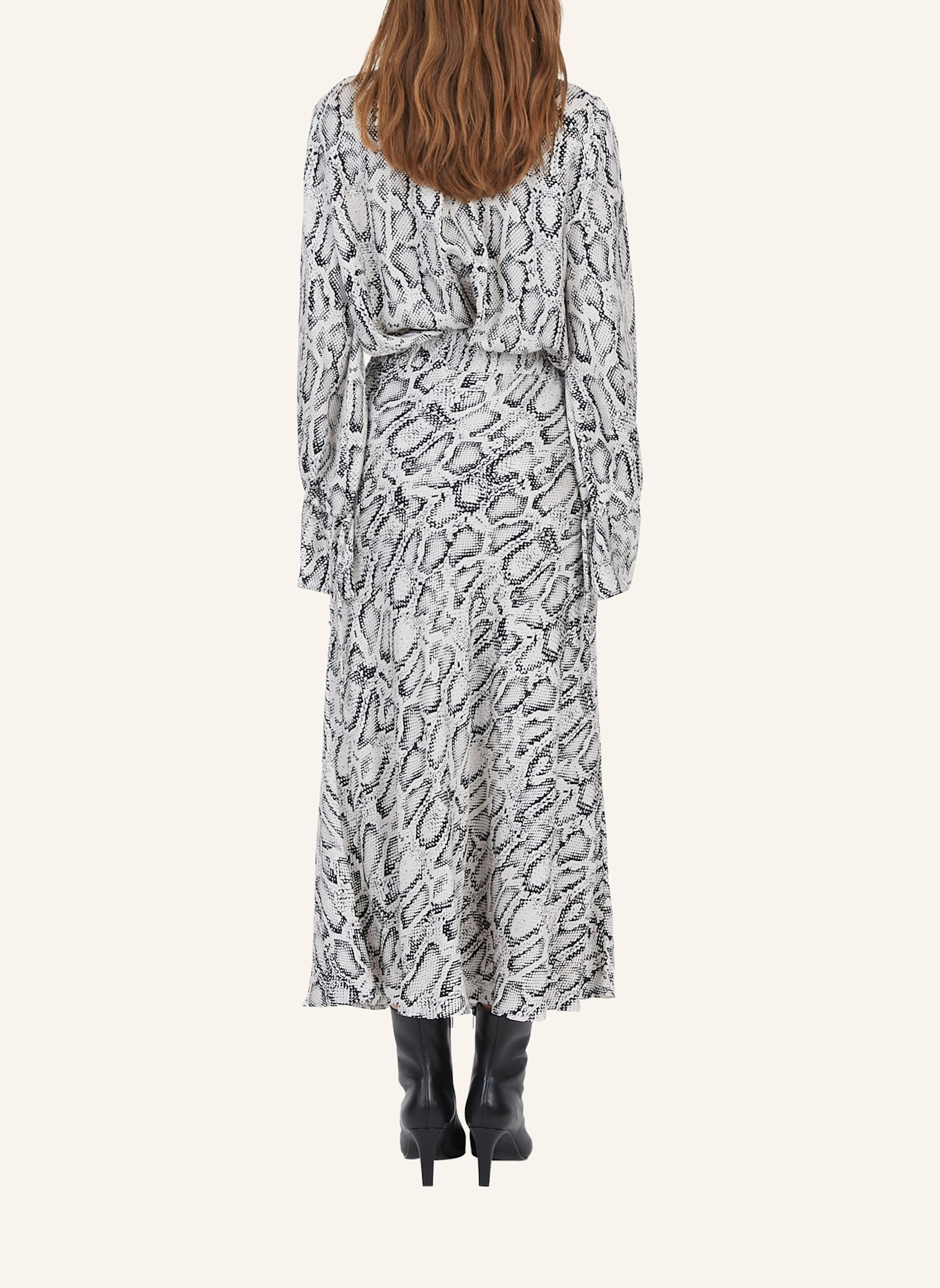 MARC AUREL Rock: SCHWARZ