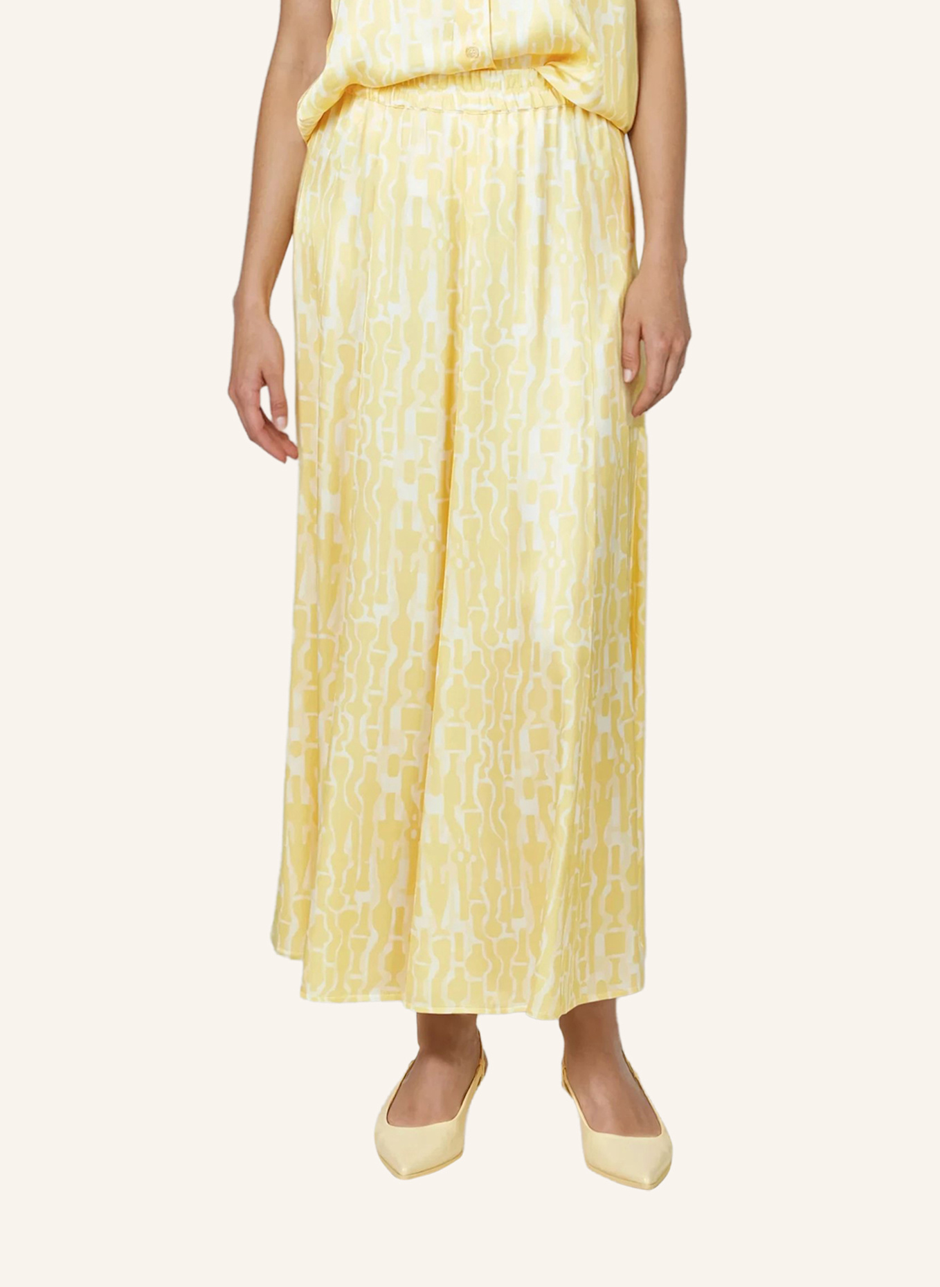 MARC AUREL Rock: GELB