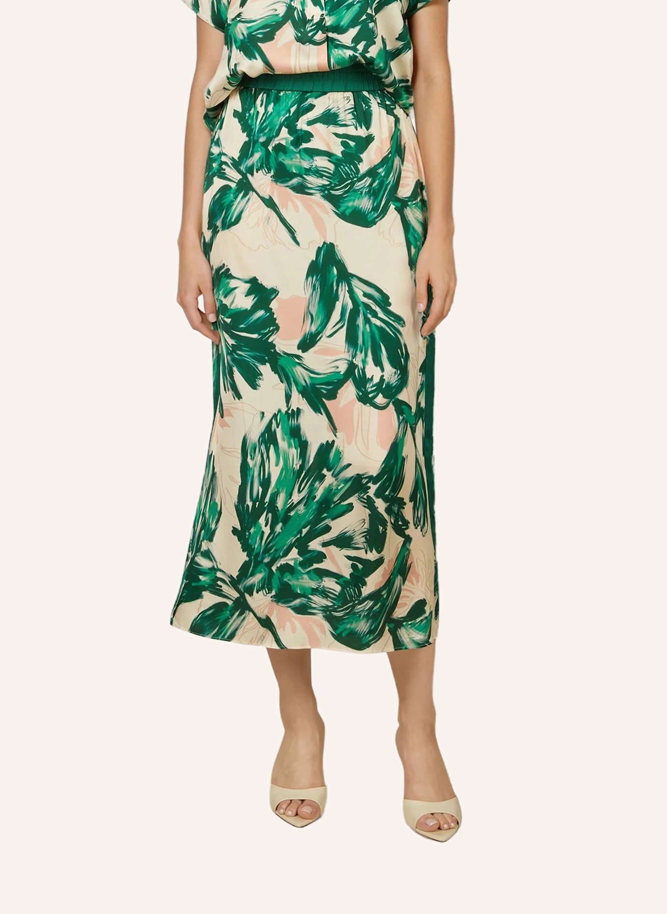 MARC AUREL Rock: GRÜN