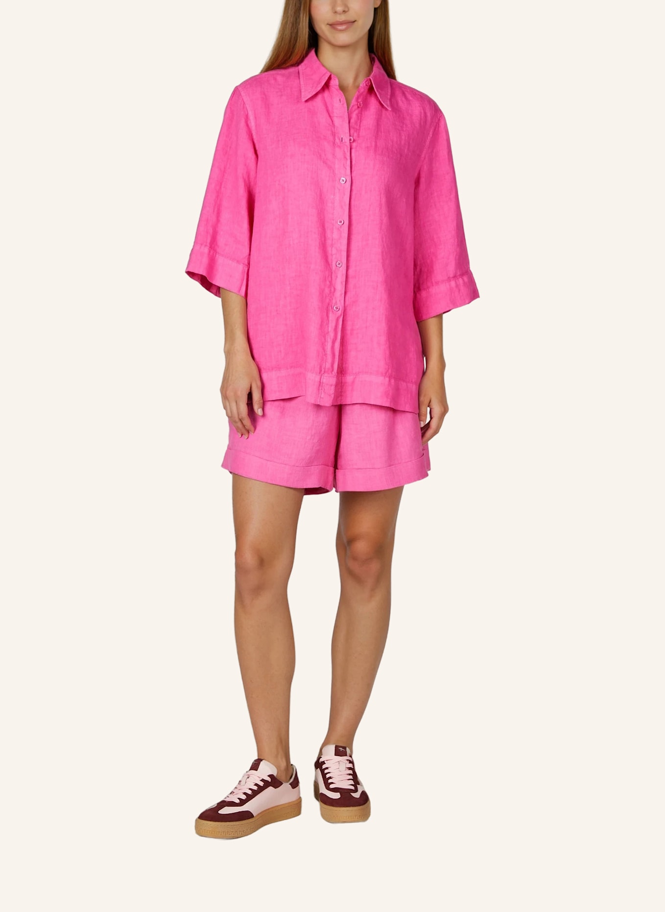 MARC AUREL Shorts: PINK