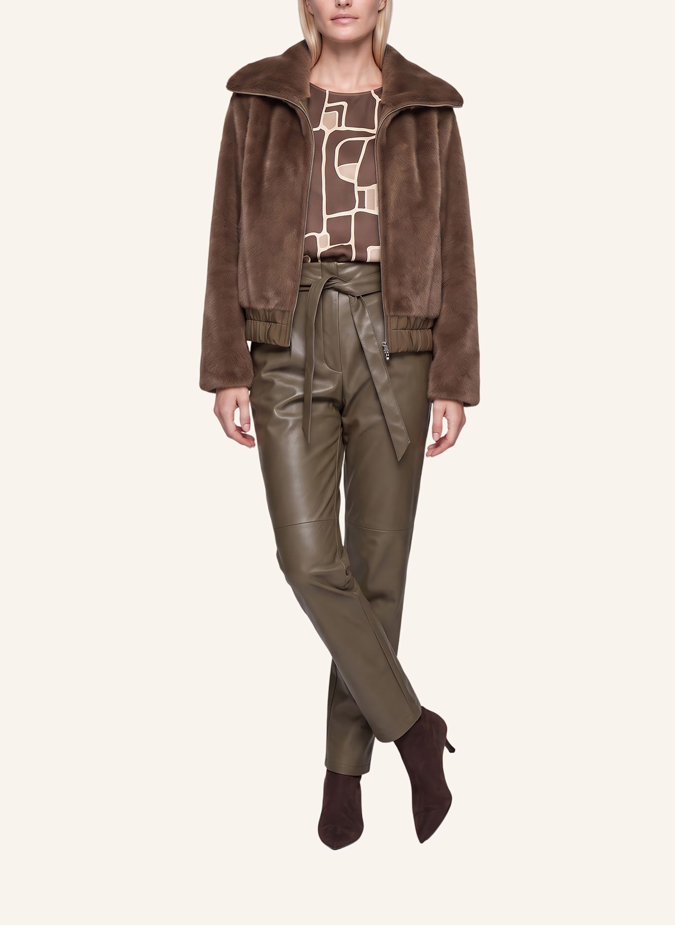 MARC AUREL Jacke: HELLBRAUN