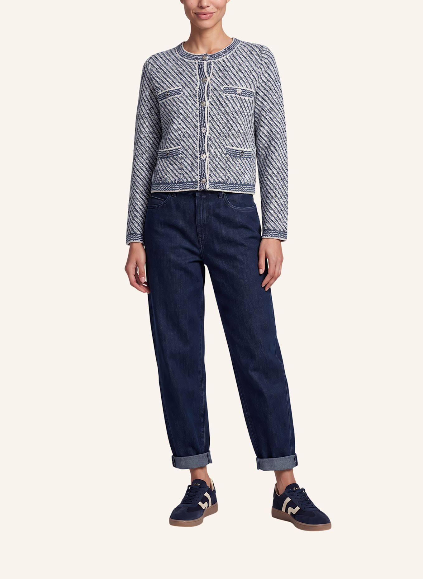 MARC AUREL Strickjacke: BLAU