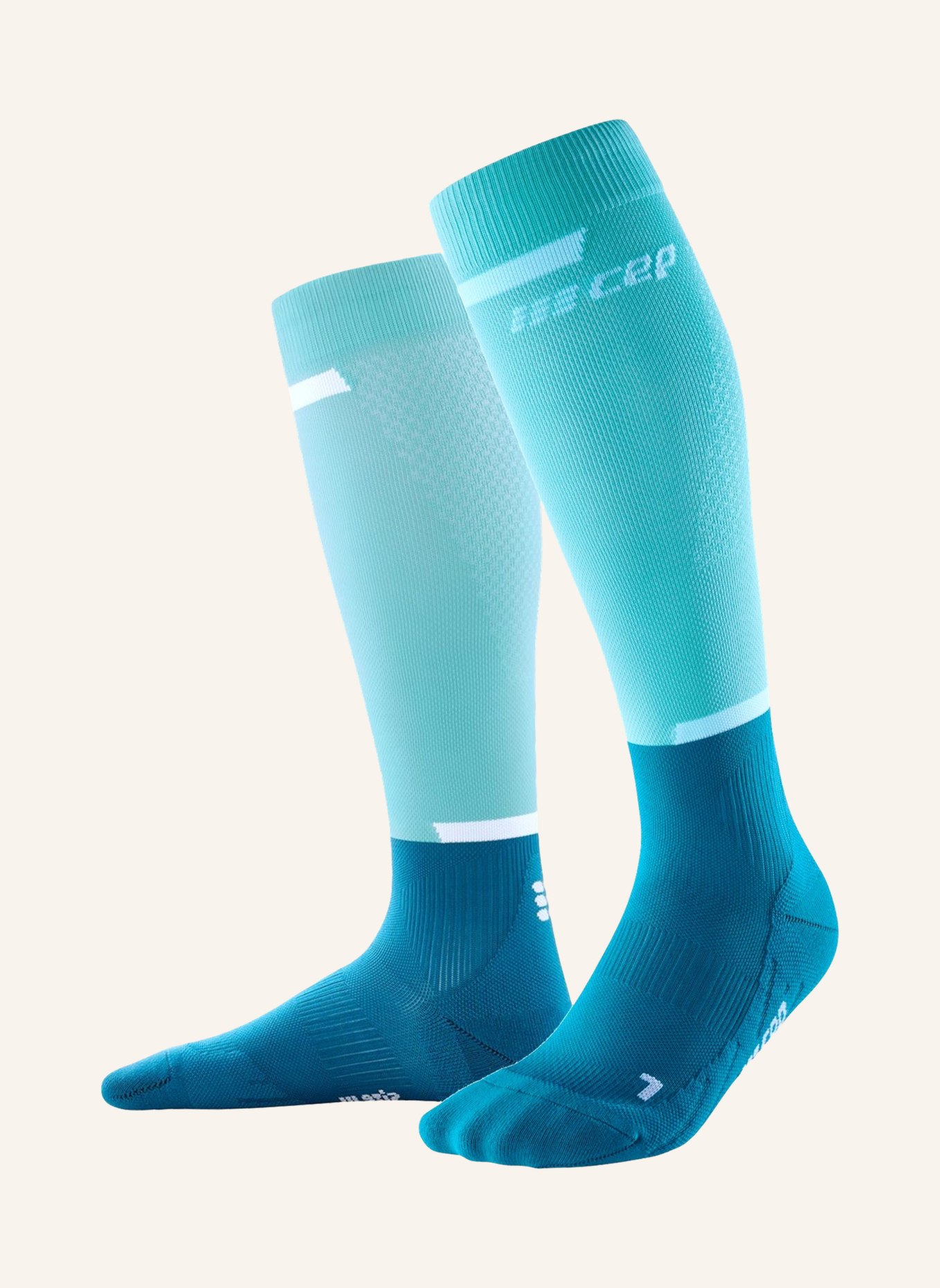 cep Laufsocken THE RUN KNEE-HIGH mit Kompression, Farbe: PETROL/ BLAU (Bild 1)