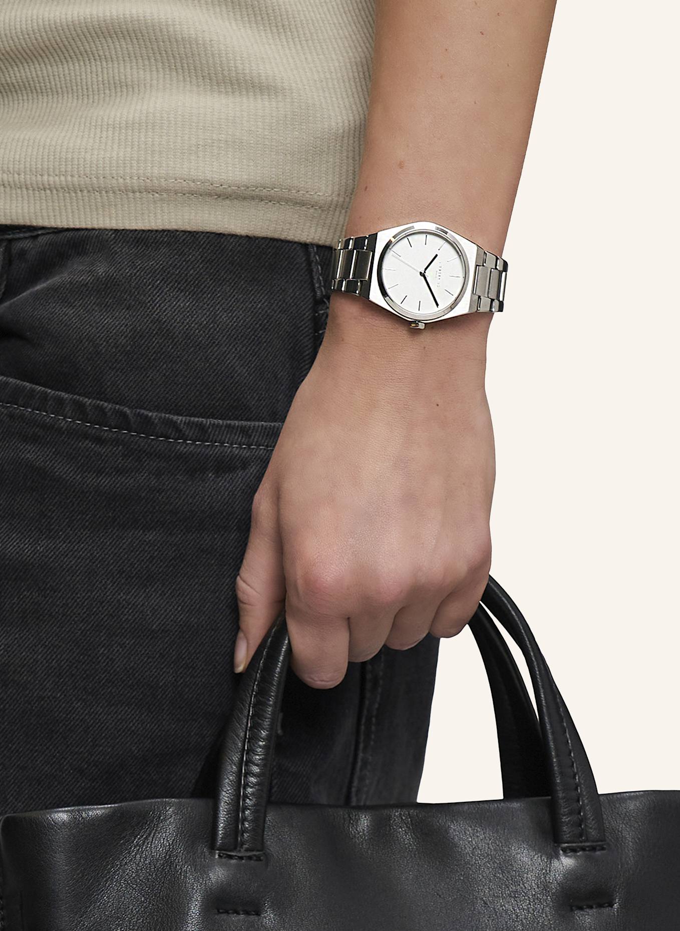 LIEBESKIND Armbanduhr aus Edelstahl: SILBER