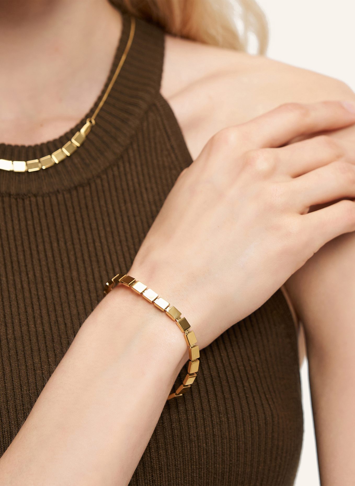 LIEBESKIND Armband aus Edelstahl: GOLD