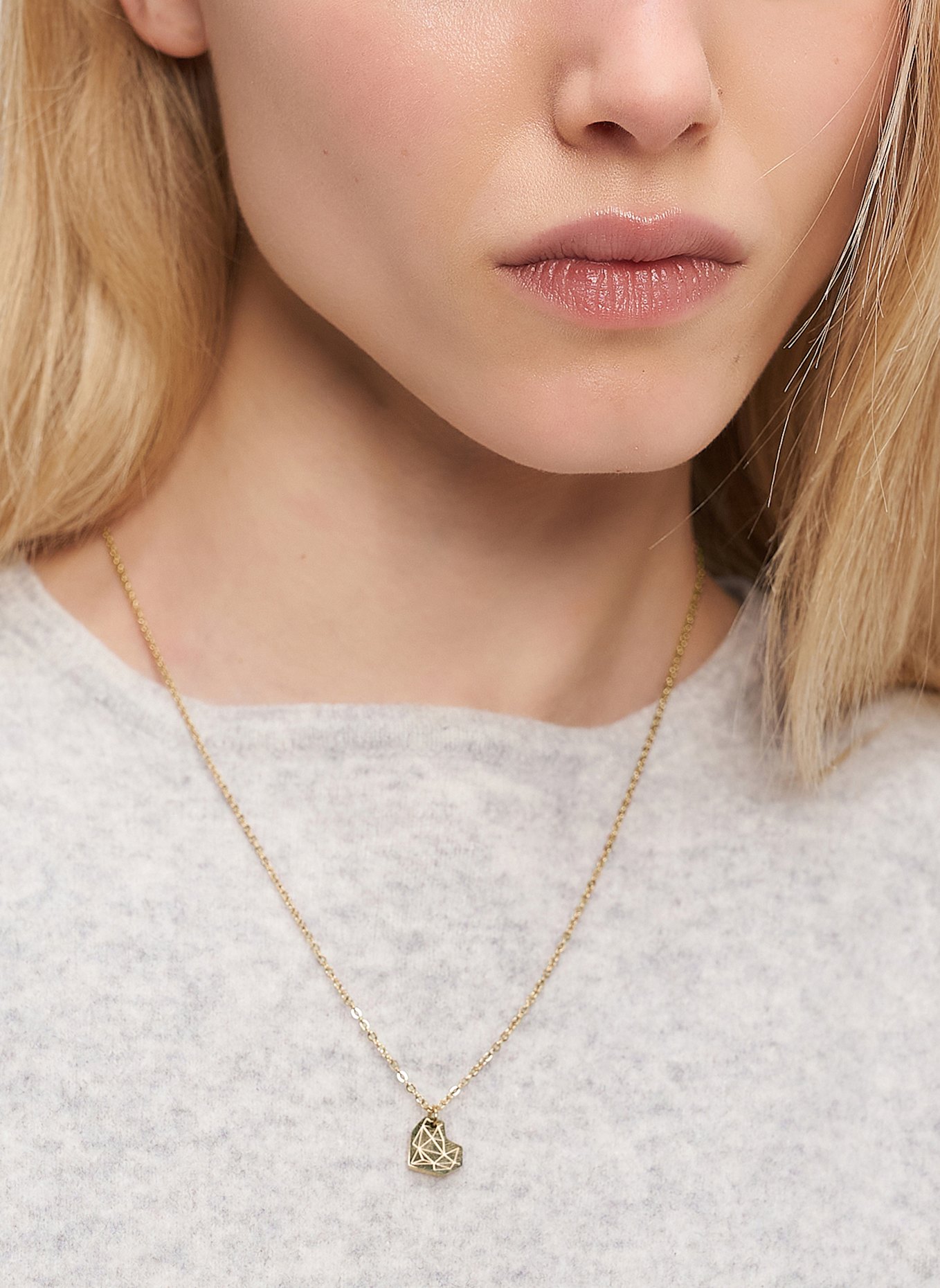 LIEBESKIND Halskette  aus  Edelstahl: GOLD