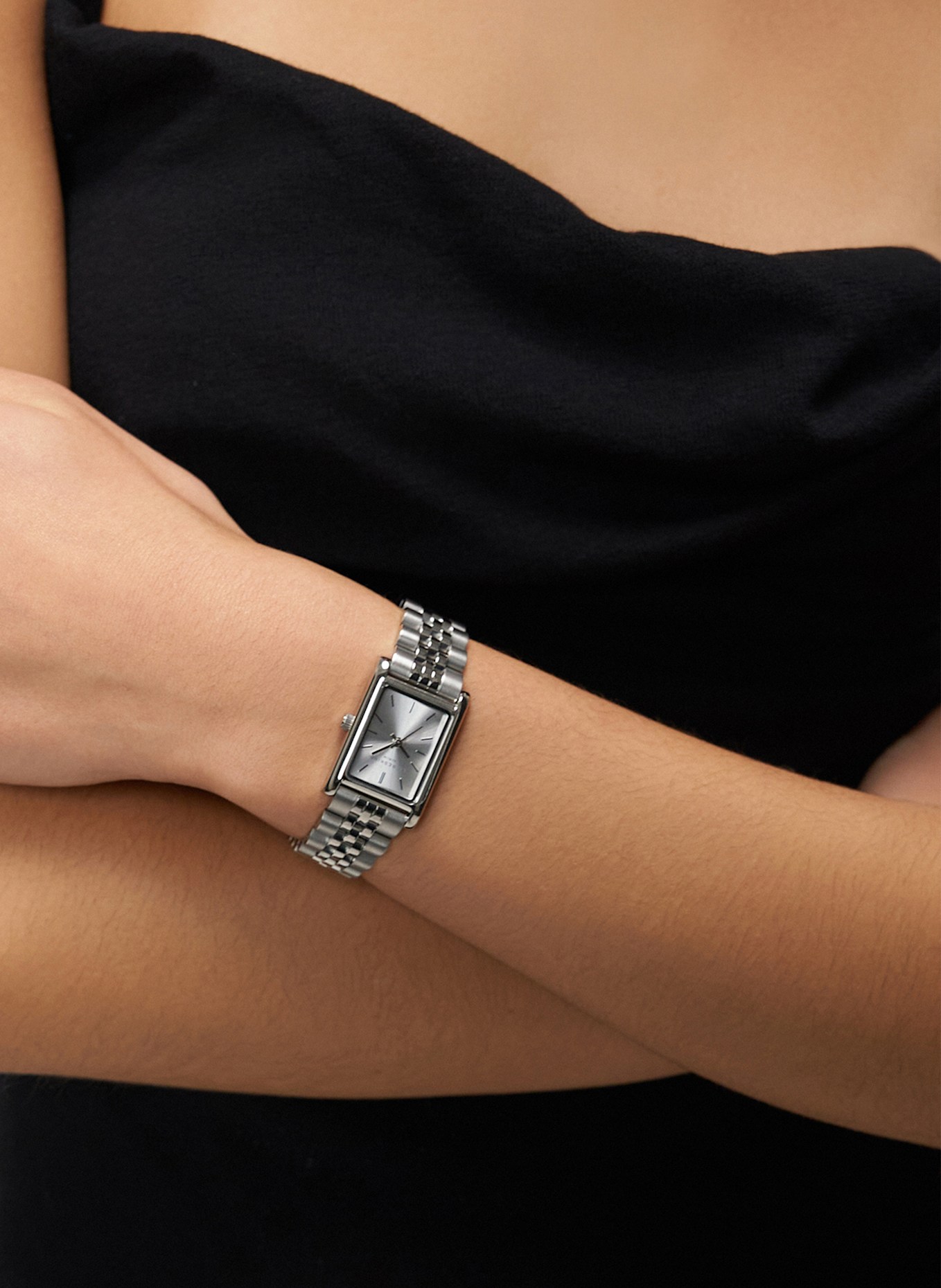 LIEBESKIND Armbanduhr  aus  Edelstahl: SILBER