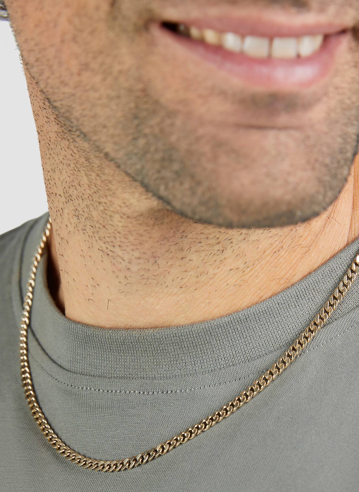 s.Oliver Halskette  aus  Edelstahl: GOLD