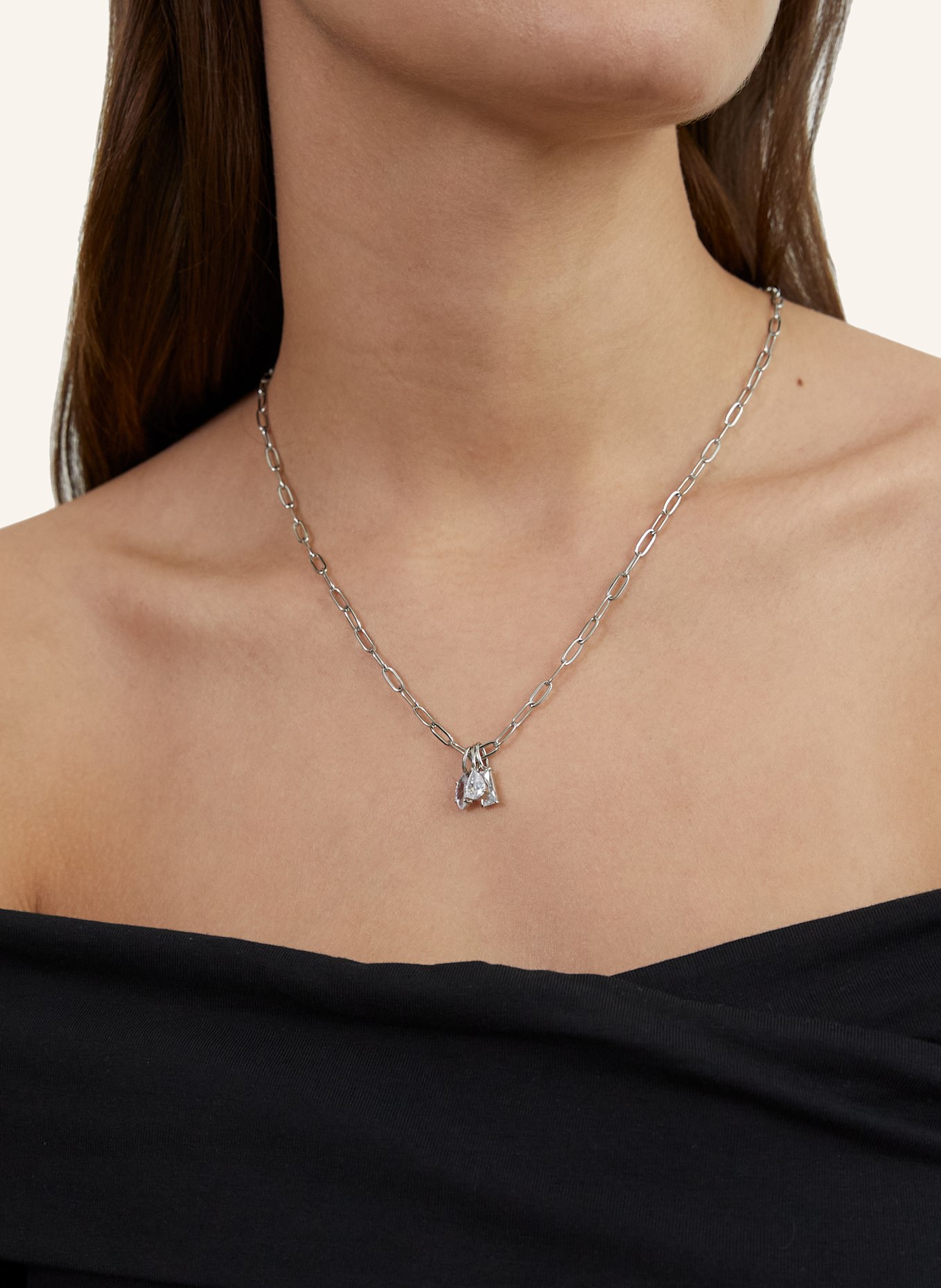 s.Oliver Halskette  aus  Edelstahl: SILBER