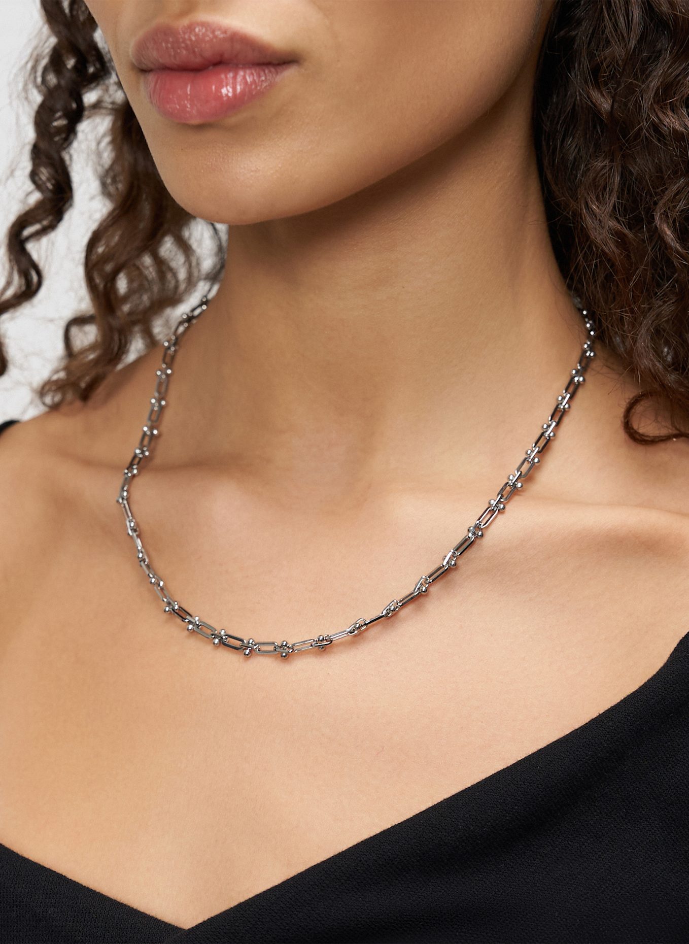 LIEBESKIND Halskette  aus  Edelstahl: SILBER