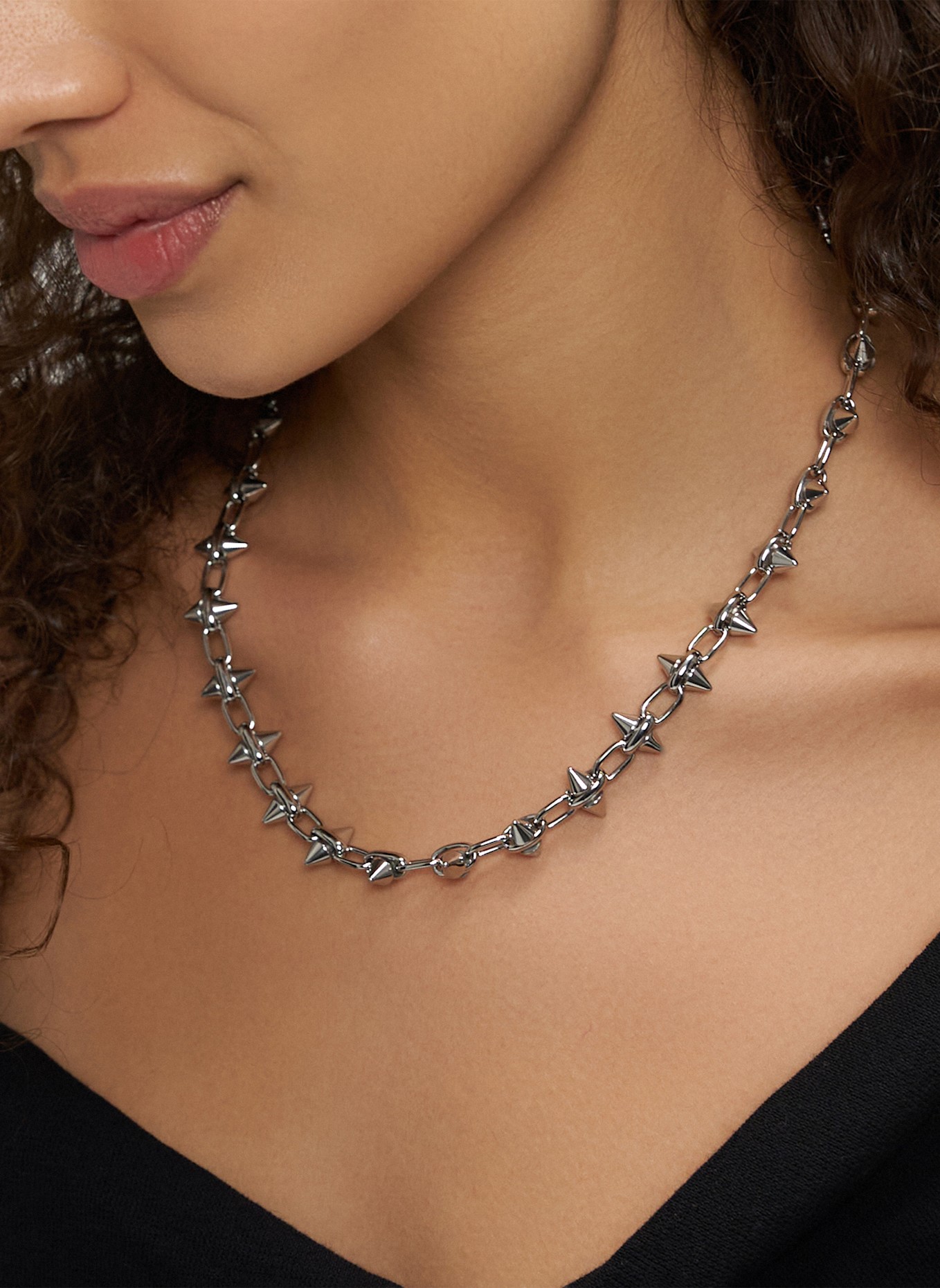 LIEBESKIND Halskette  aus  Edelstahl: SILBER