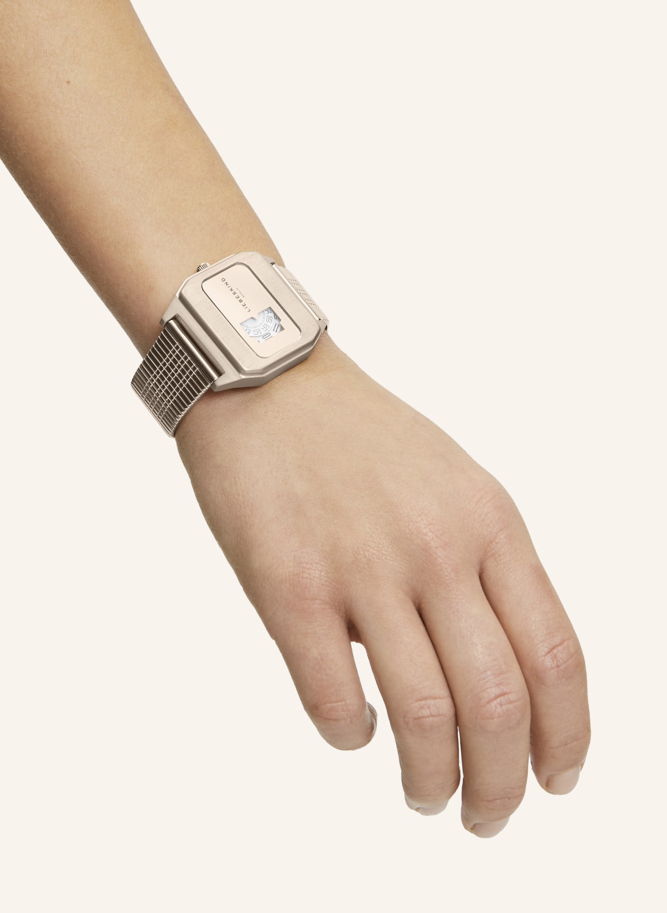 LIEBESKIND Armbanduhr aus Edelstahl: ROSÉGOLD