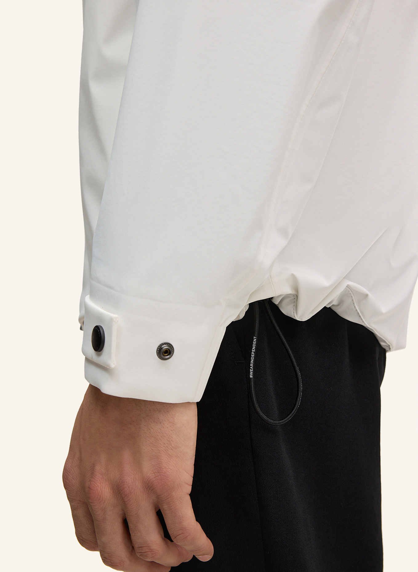 STRELLSON Windbreaker FLEX CROSS HOODY 2.0: WEISS