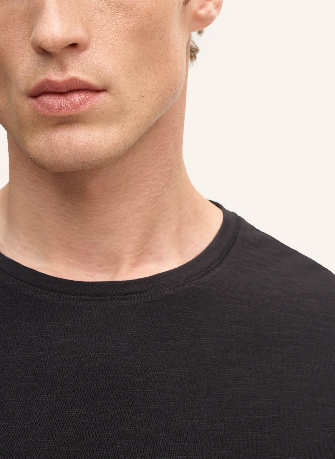 STRELLSON Longsleeve COLIN: SCHWARZ