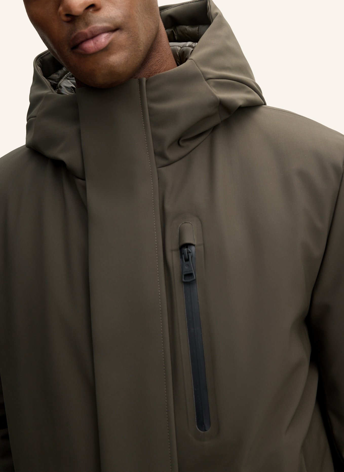 STRELLSON Parka: GRÜN