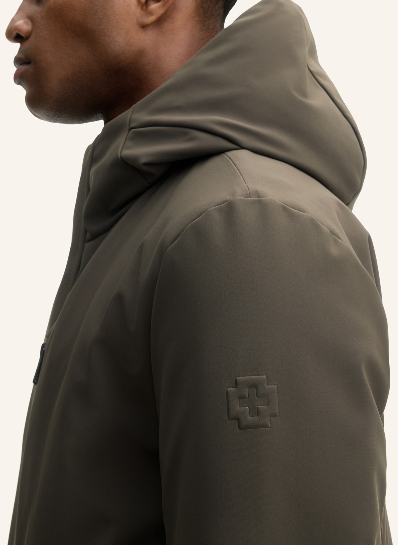 STRELLSON Parka: GRÜN
