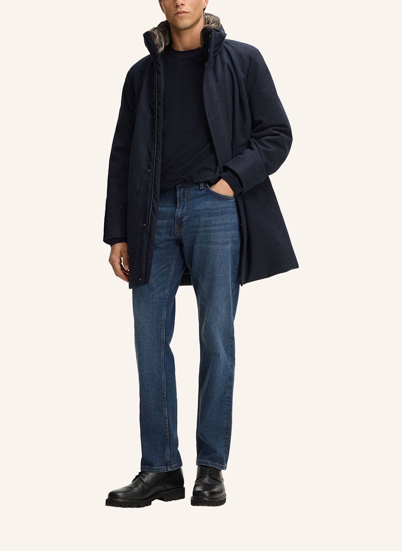 STRELLSON Parka FLEX: DUNKELBLAU