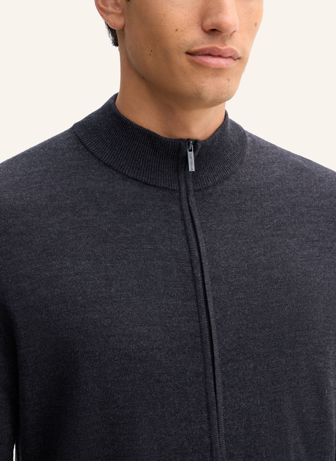 STRELLSON Strickjacke: GRAU