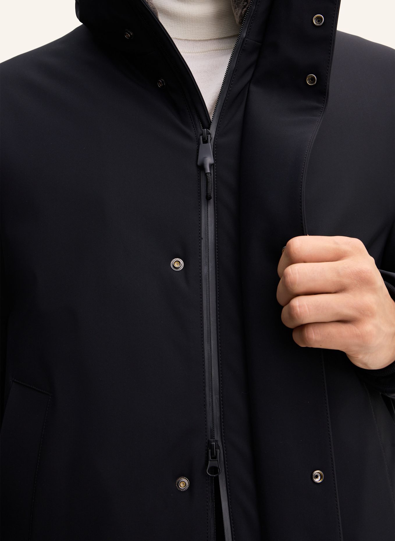 STRELLSON Parka FLEX: SCHWARZ